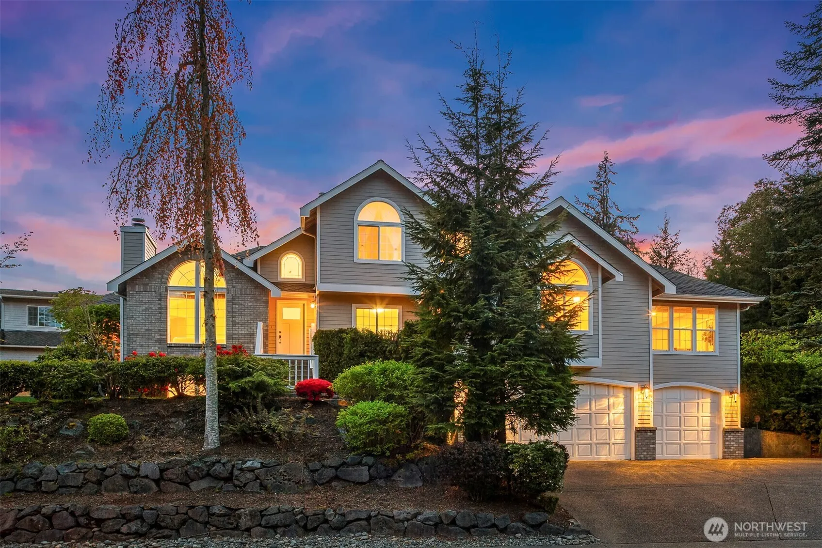 Property photo for 6513 156th Avenue Se, Bellevue