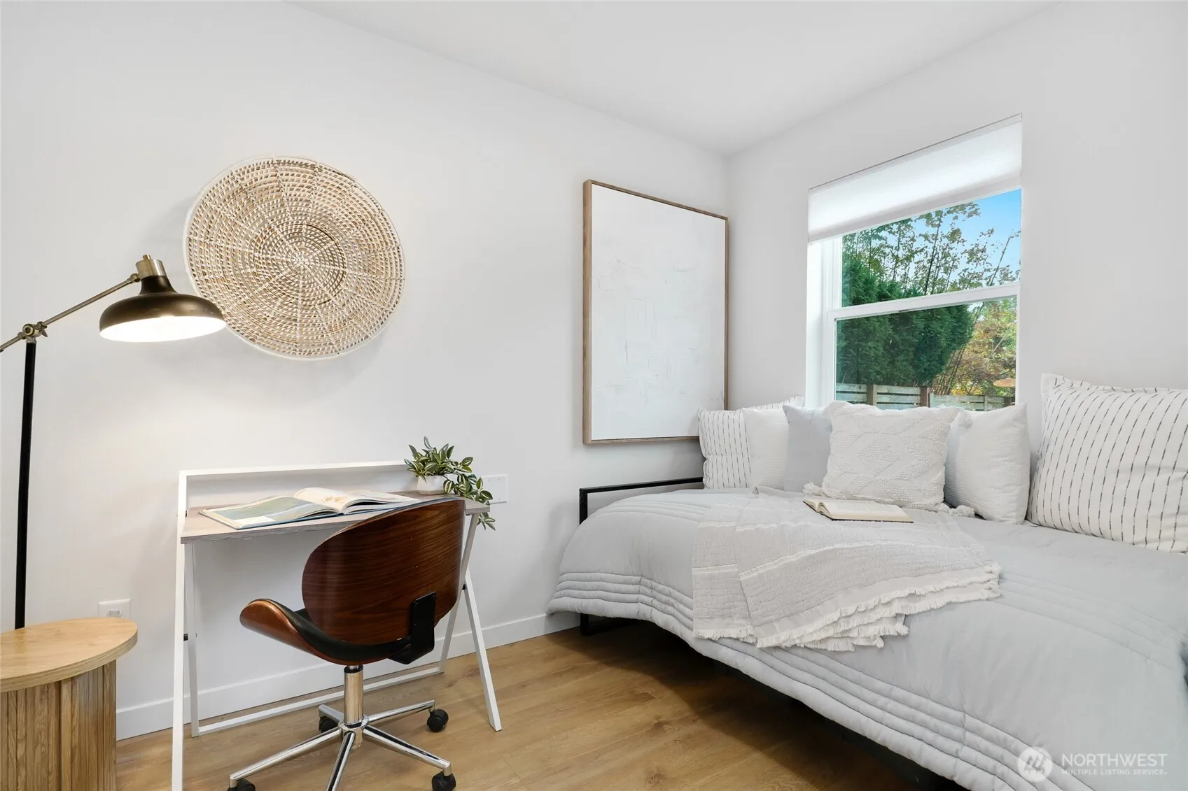 Property photo for 6014 40th Avenue Ne #b, Seattle photo 5