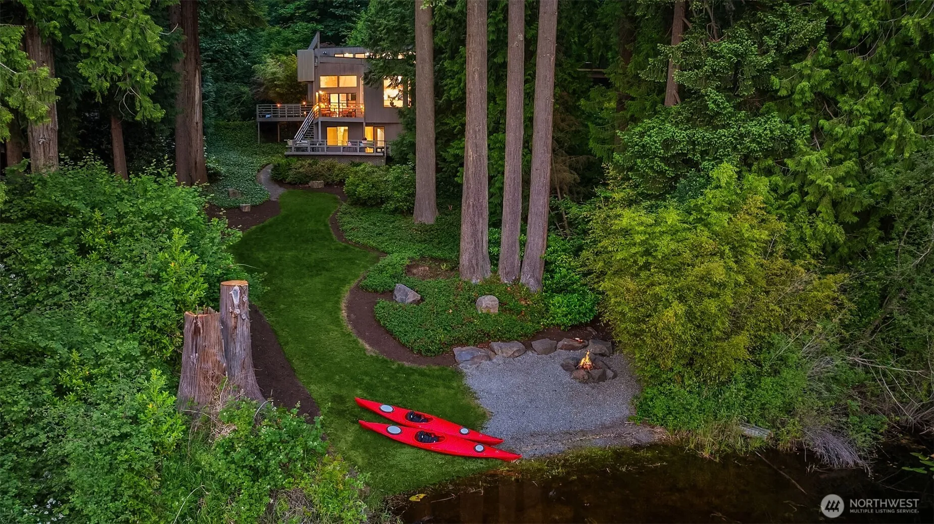 Property photo for 17946 W Spring Lake Drive, Renton photo 4