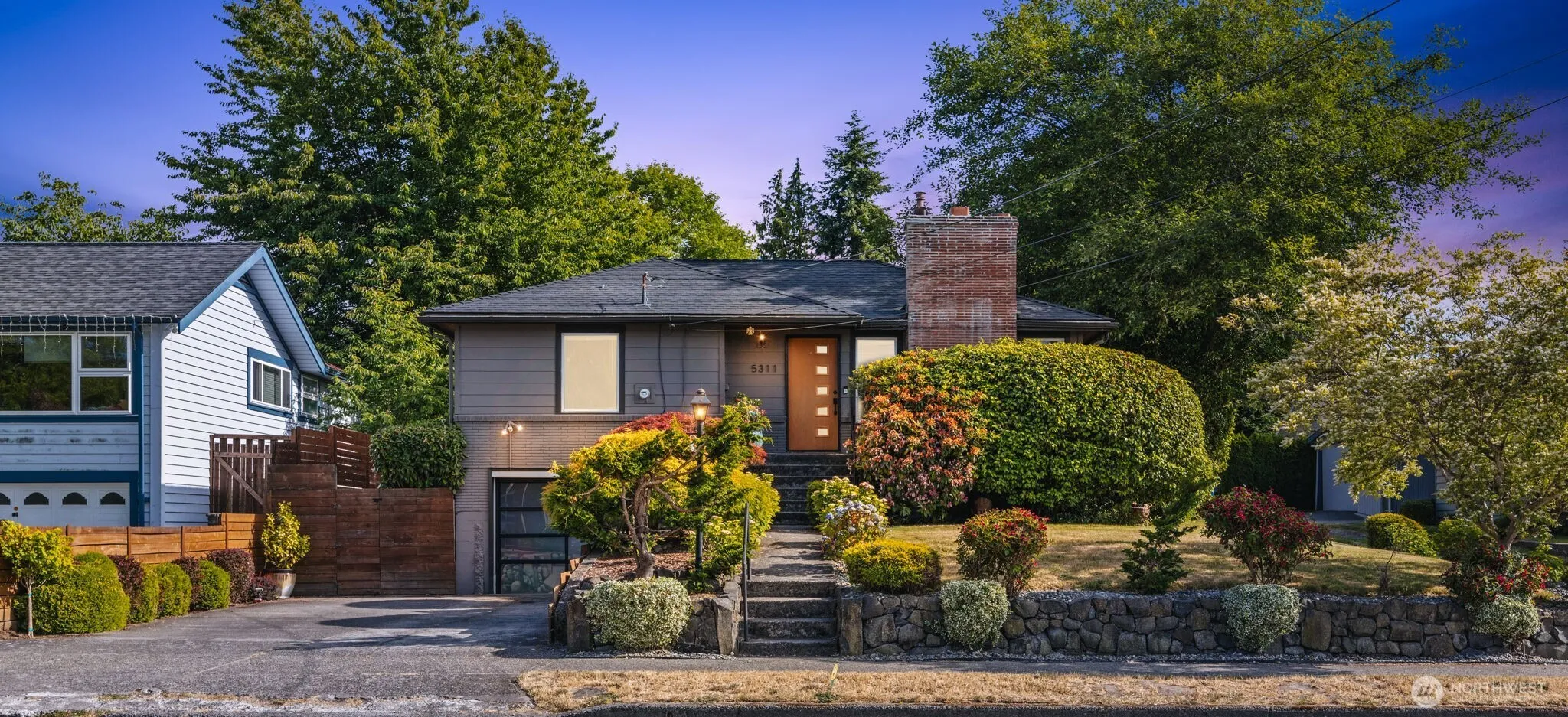 Property photo for 5311 Sw Charlestown Street, Seattle