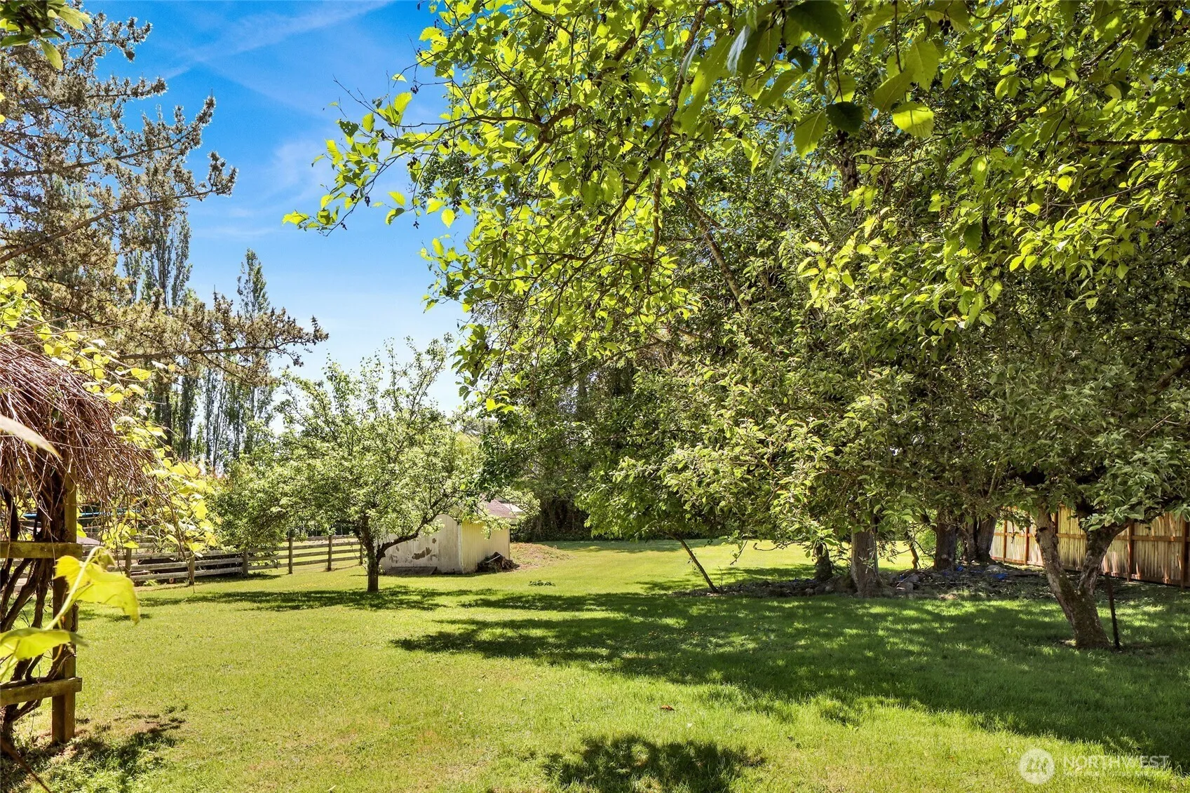 Property photo for 3125 Mcleod Road, Bellingham photo 4