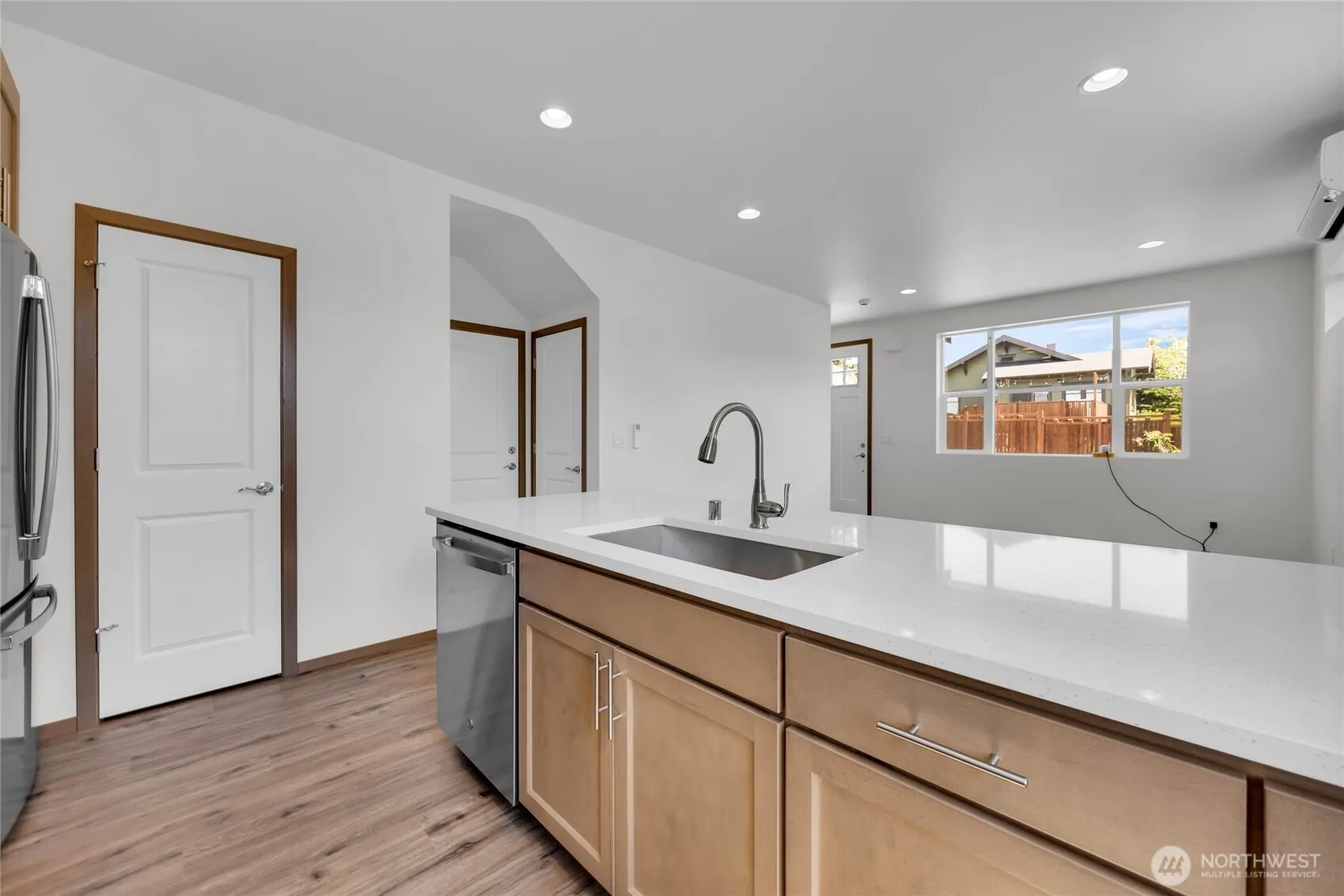 Property photo for 1531 Virginia Avenue #2, Everett photo 5