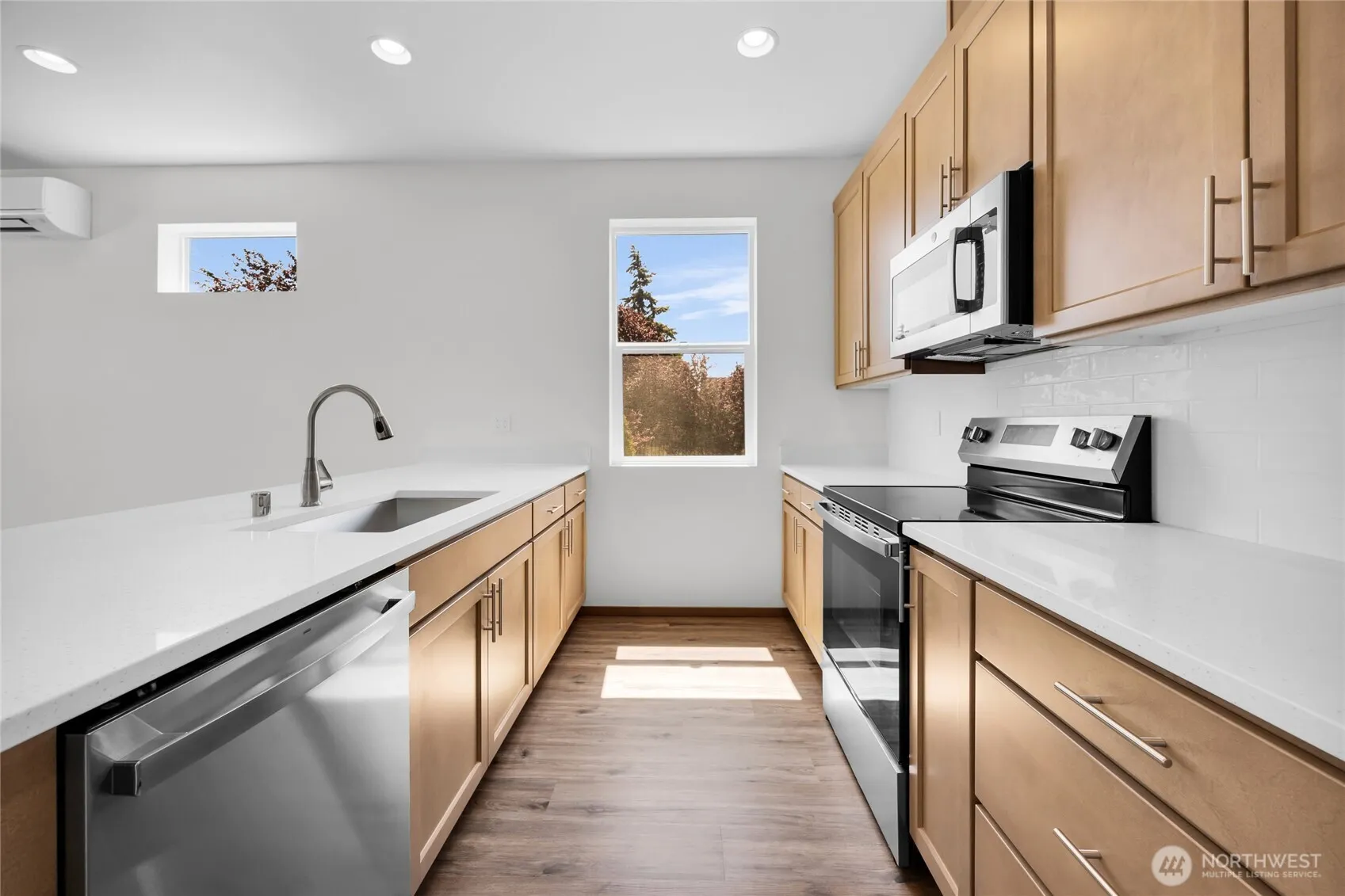 Property photo for 1531 Virginia Avenue #2, Everett photo 4