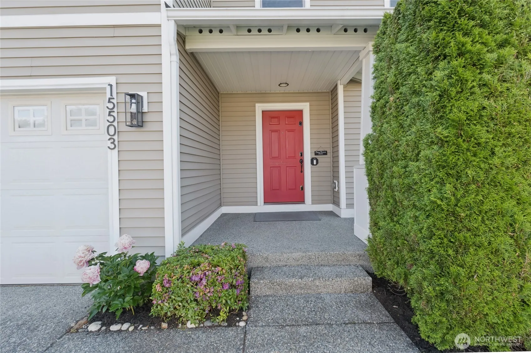 Property photo for 15503 39th Avenue Se, Bothell photo 3