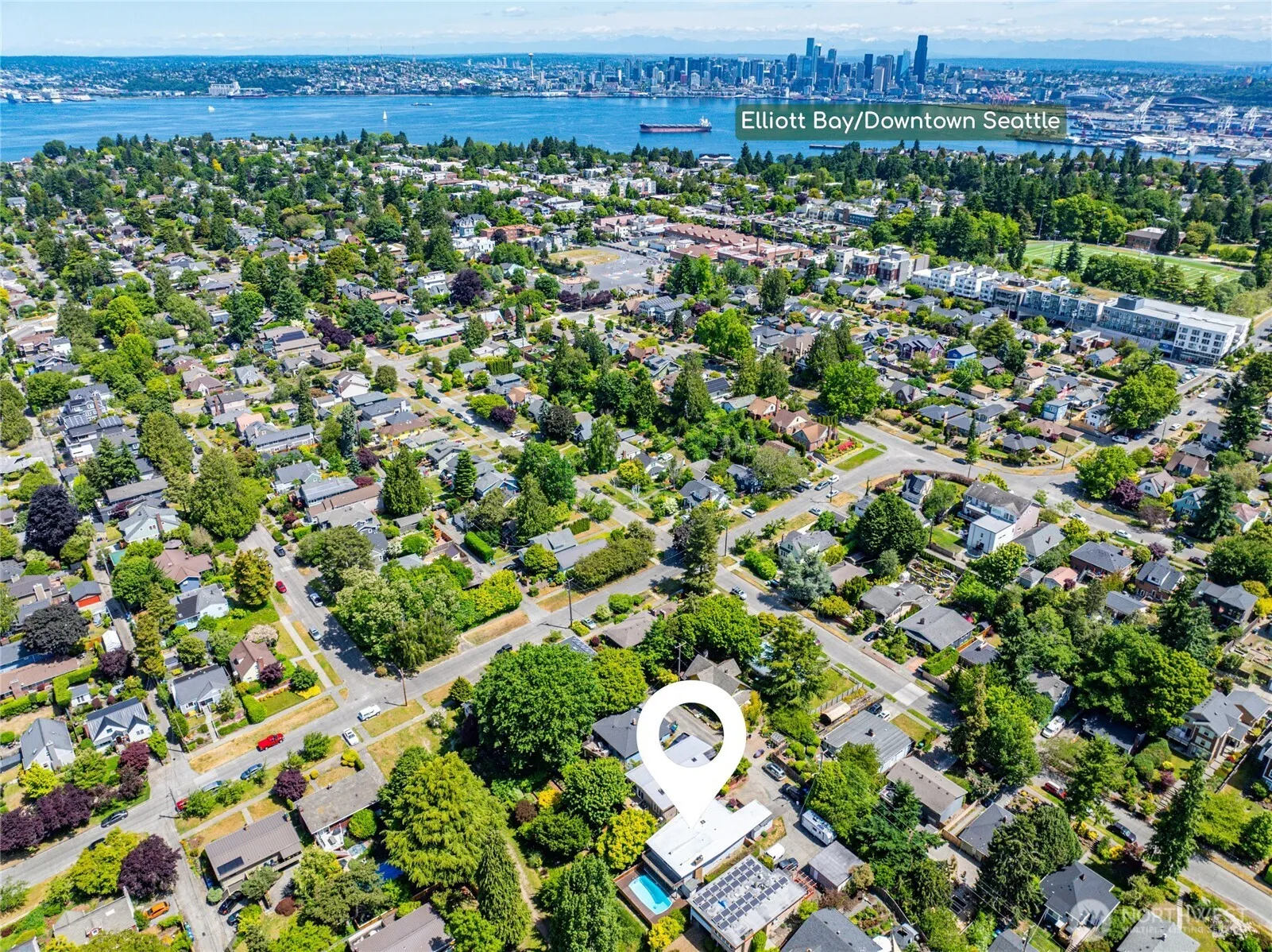 Property photo for 3022 47th Avenue Sw, Seattle photo 5