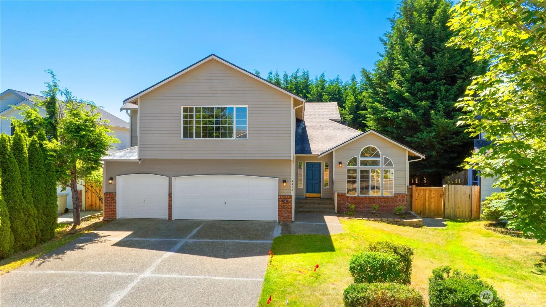Property photo for 4413 Ne 6th Place, Renton