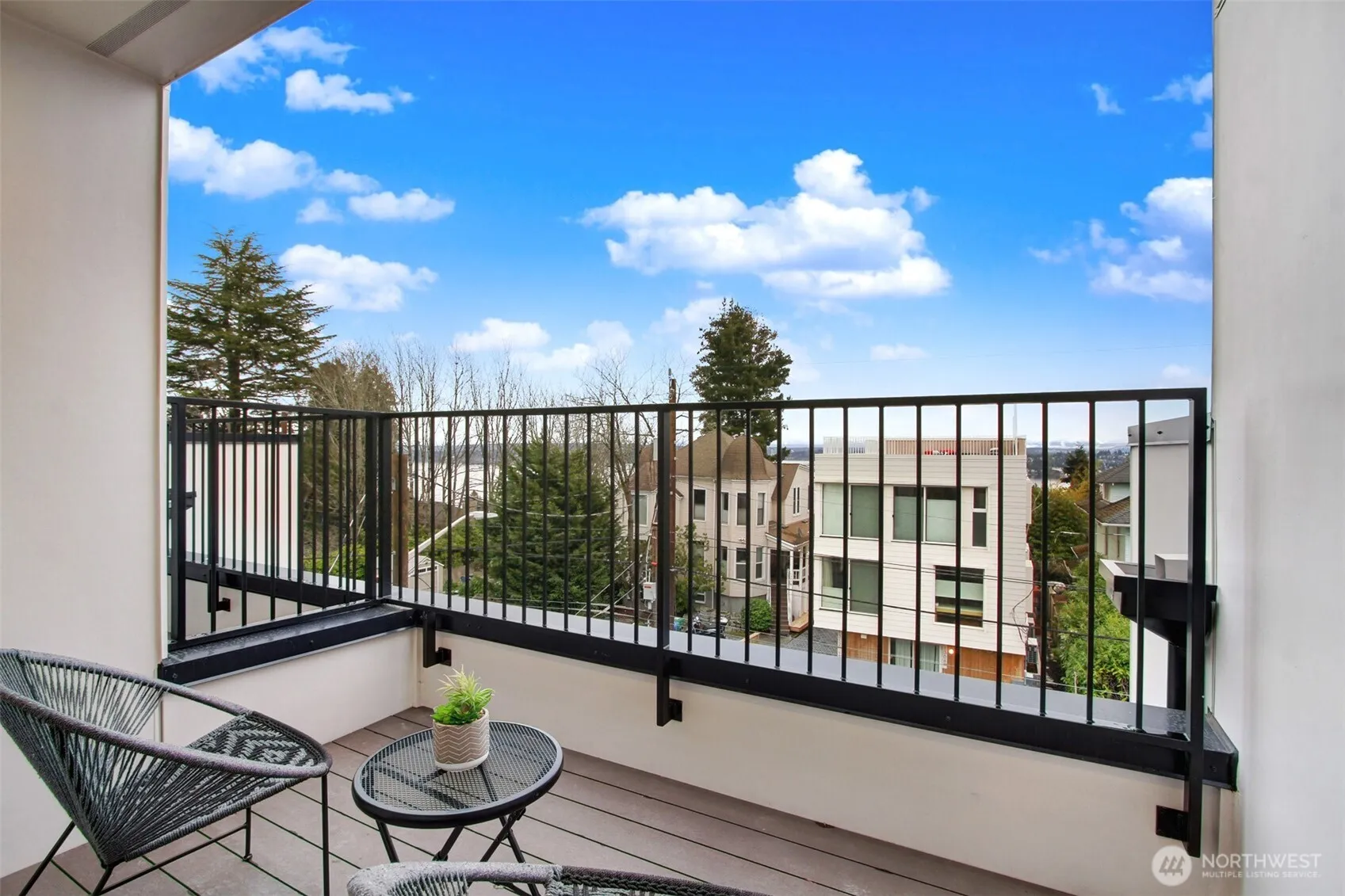 Property photo for 1301 A 31st Avenue S, Seattle photo 4