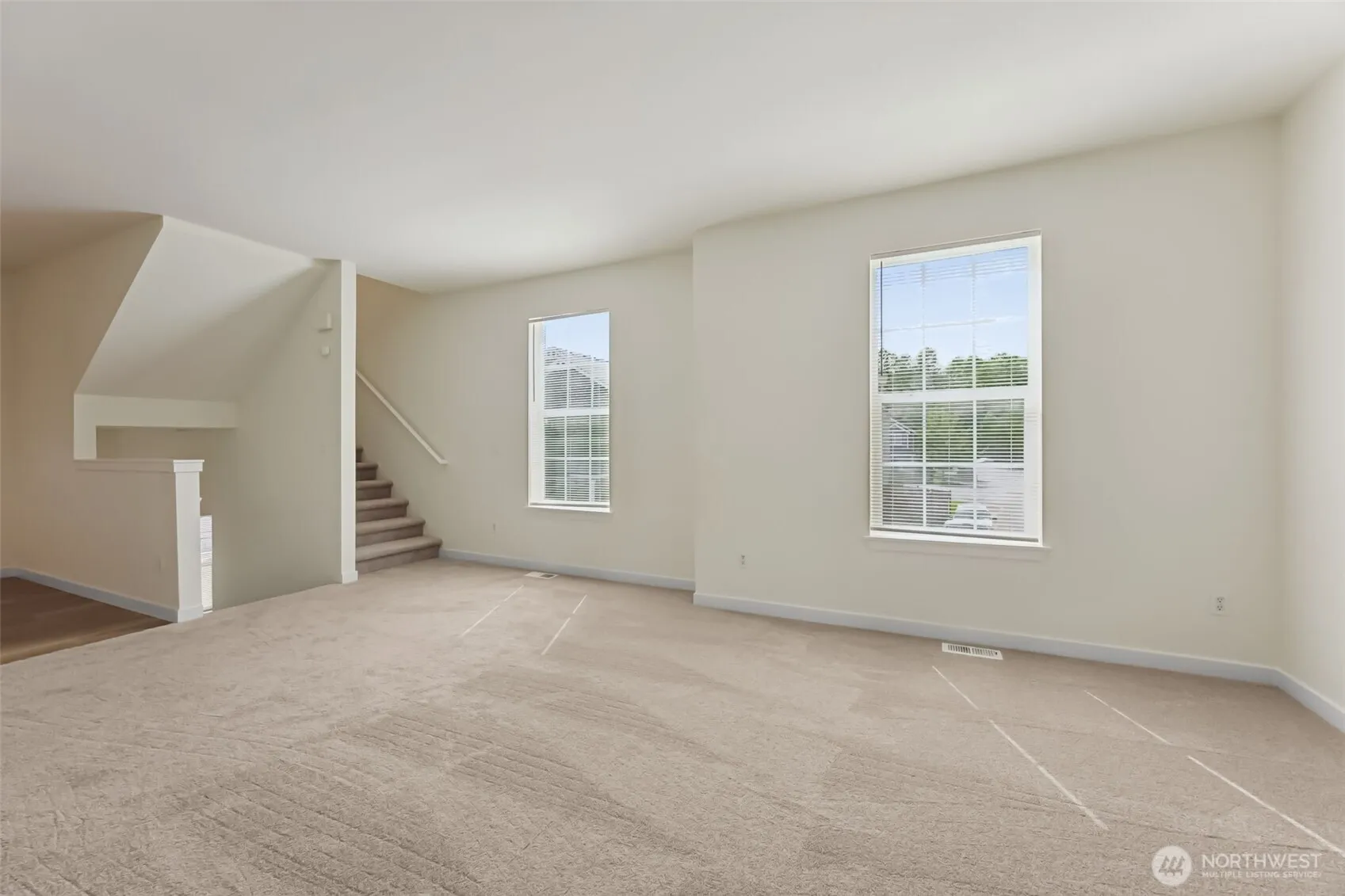 Property photo for 11501 7th Avenue Ct E, Tacoma photo 4