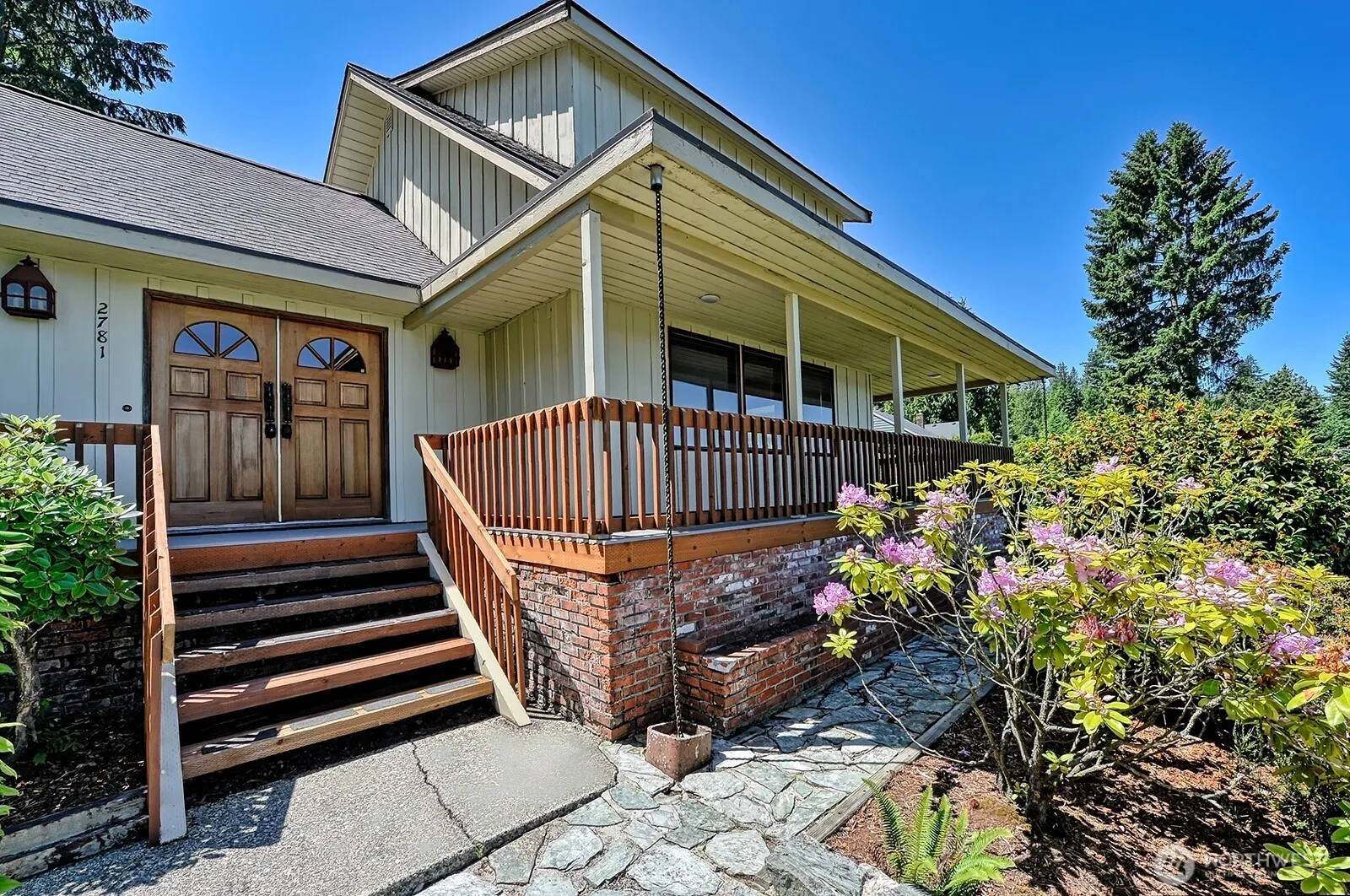 Property photo for 2781 Lake Whatcom Blvd, Bellingham photo 2