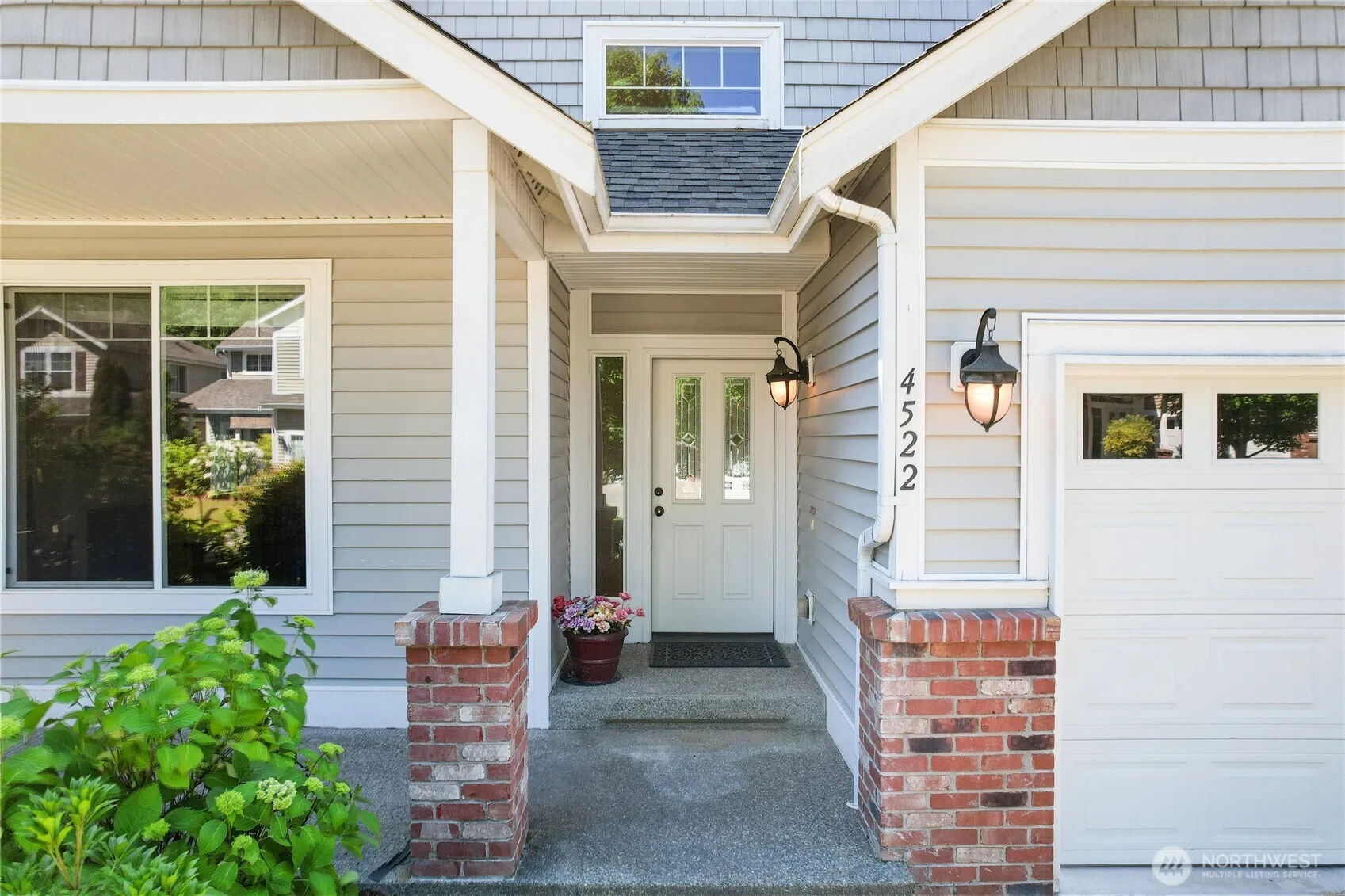 Property photo for 4522 Se Bakken Court, Port Orchard photo 2