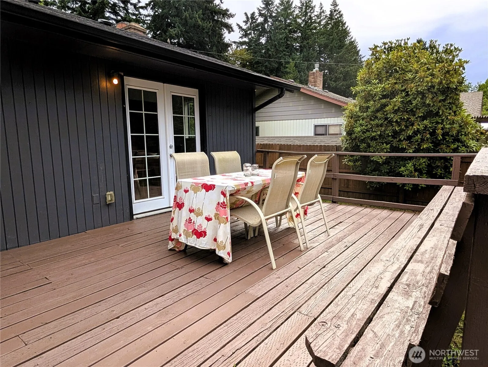 Property photo for 2407 Elliott Avenue Nw, Olympia photo 3
