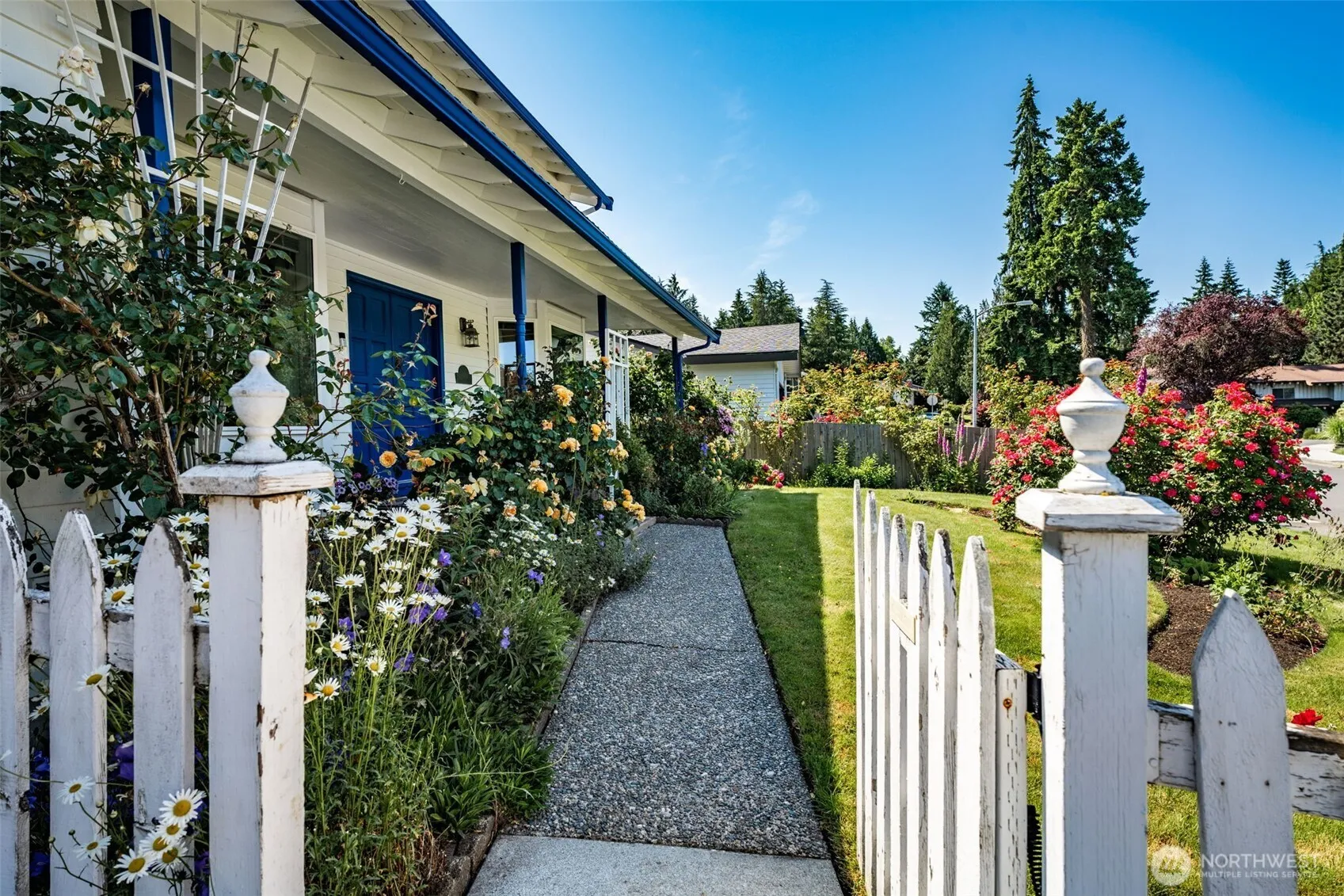 Property photo for 11810 103rd Avenue Ne, Kirkland photo 3