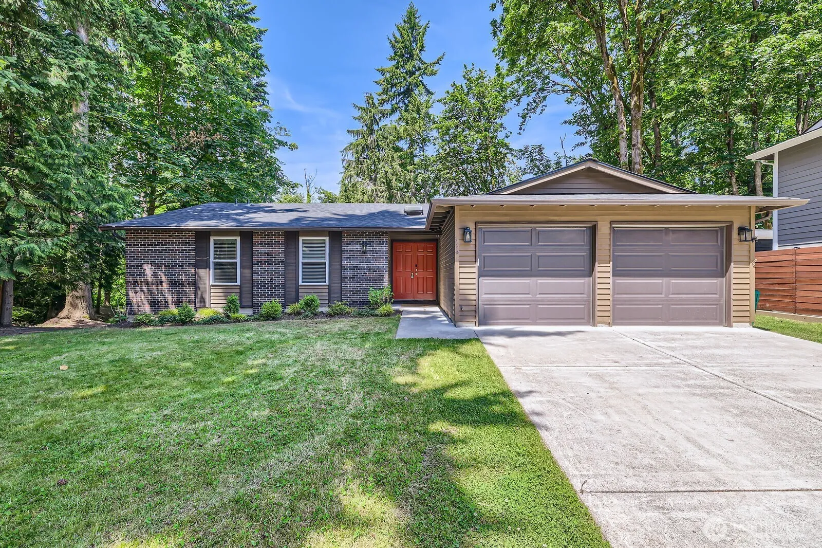 Property photo for 6954 Ne 139th Street, Kirkland