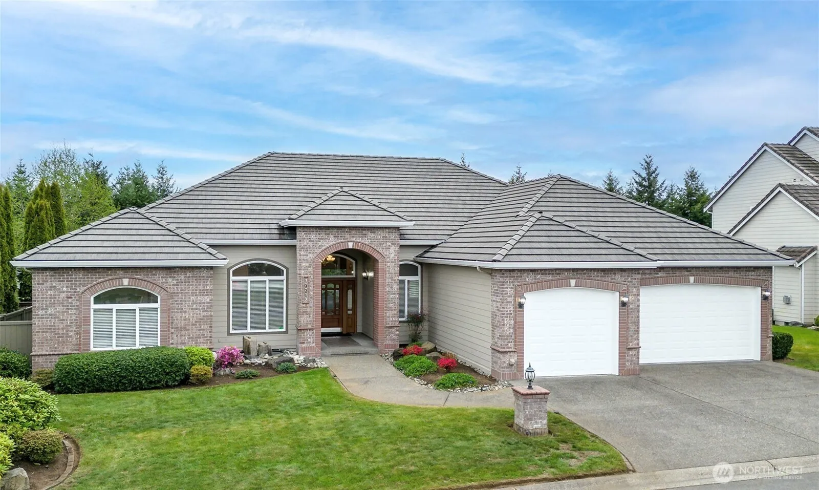 Property photo for 17713 92nd Avenue E, Puyallup photo 3