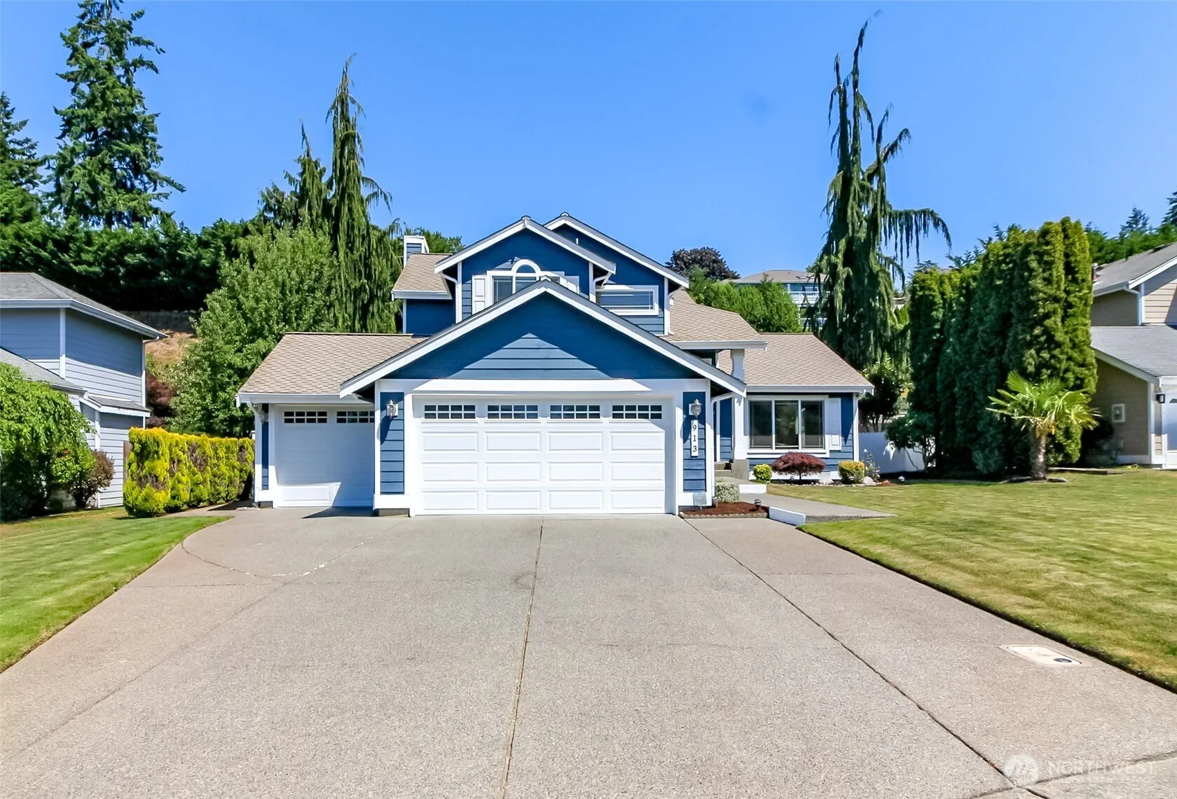 Property photo for 913 N Mountain View Ave, Tacoma