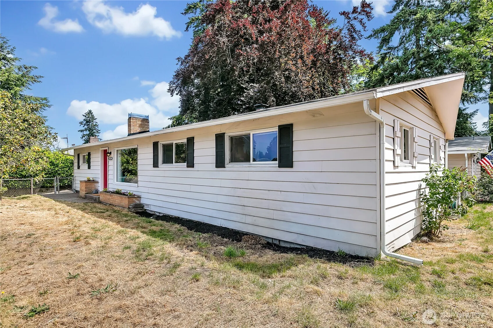 Property photo for 11515 Ainsworth Avenue S, Tacoma photo 2