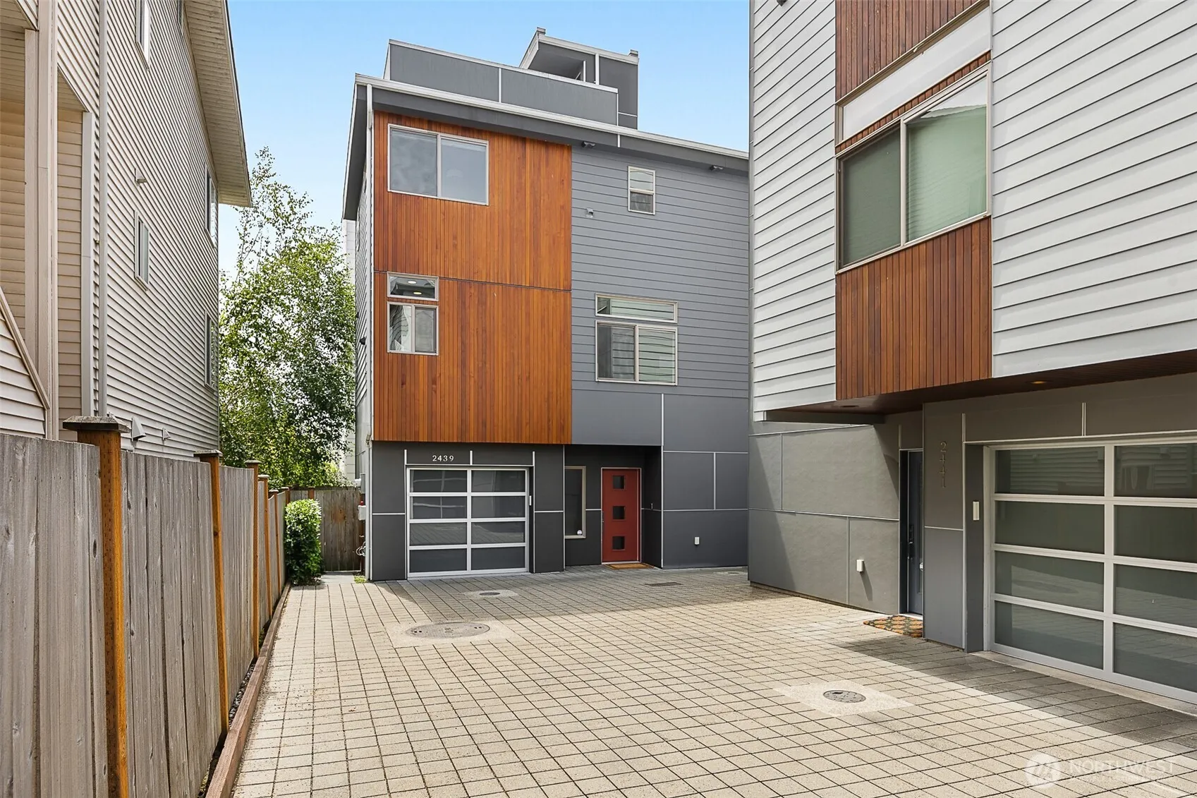 Property photo for 2439 Nw 62nd Street, Seattle photo 2