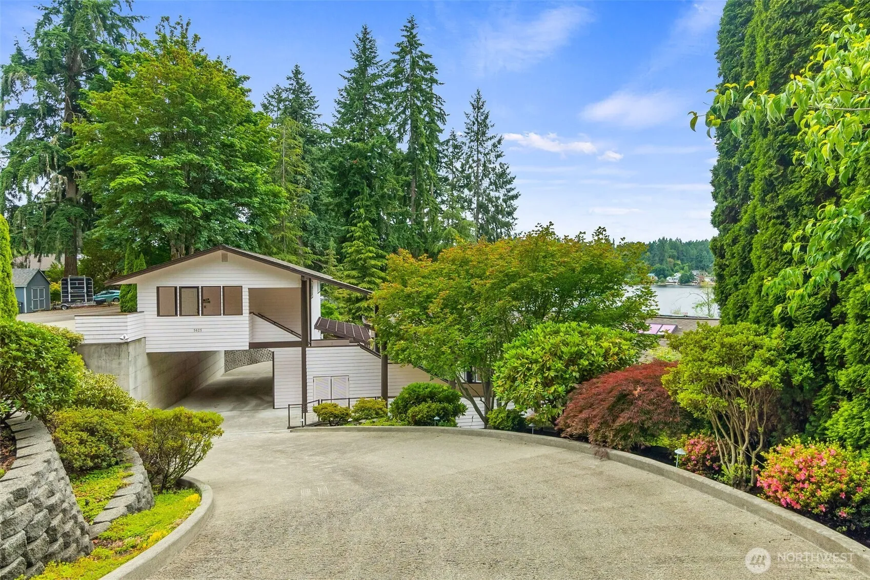 Property photo for 5625 Peninsula Drive Se, Olympia photo 2