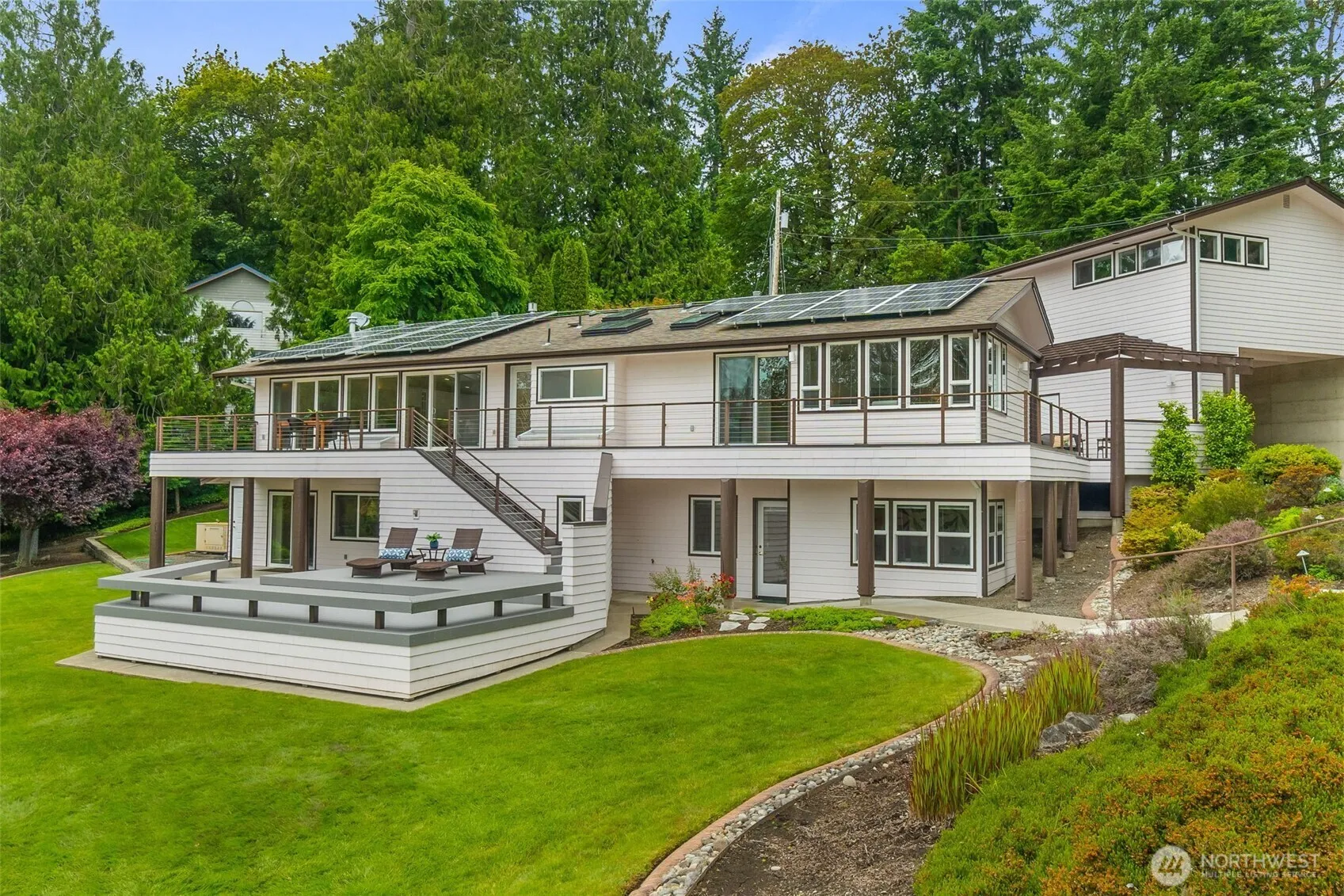 Property photo for 5625 Peninsula Drive Se, Olympia