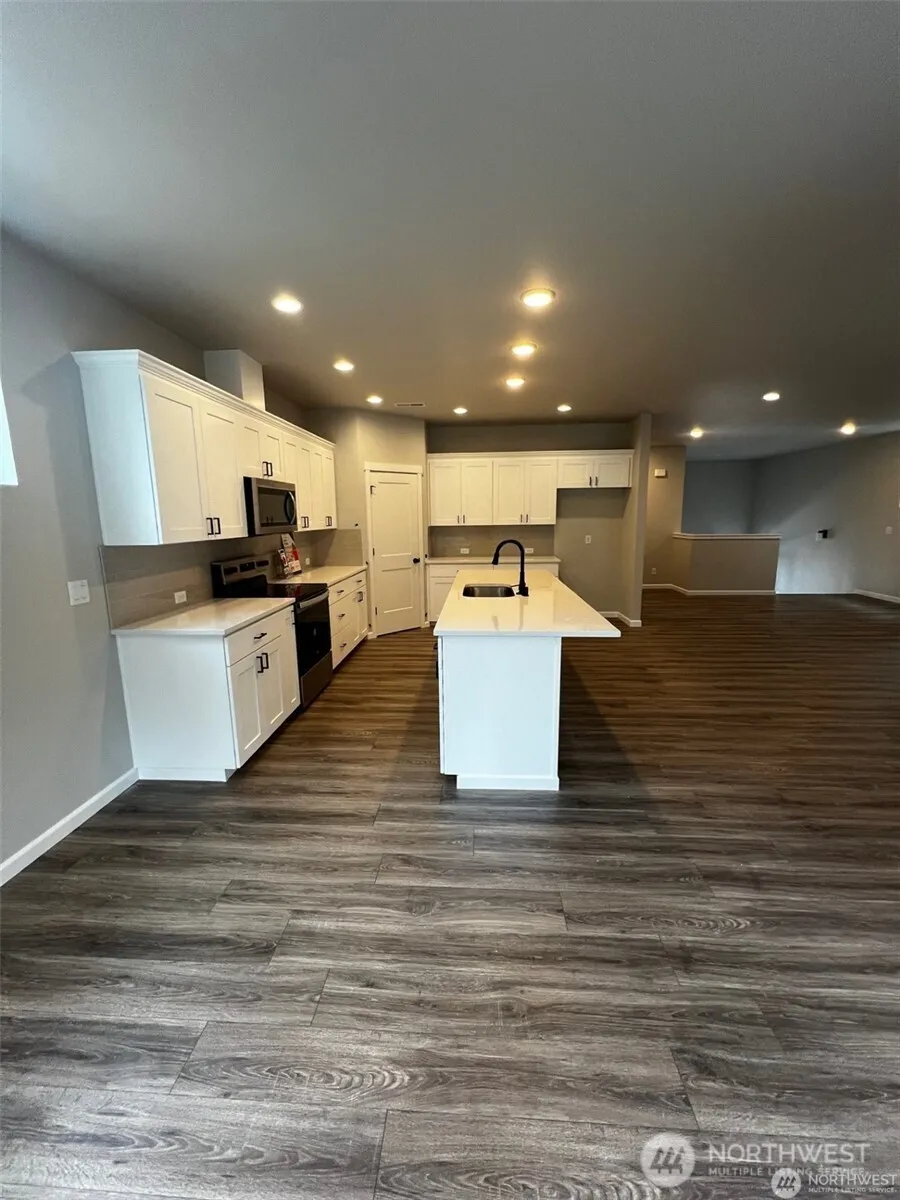 Property photo for 12058 126th Avenue Ct E #9, Puyallup photo 4