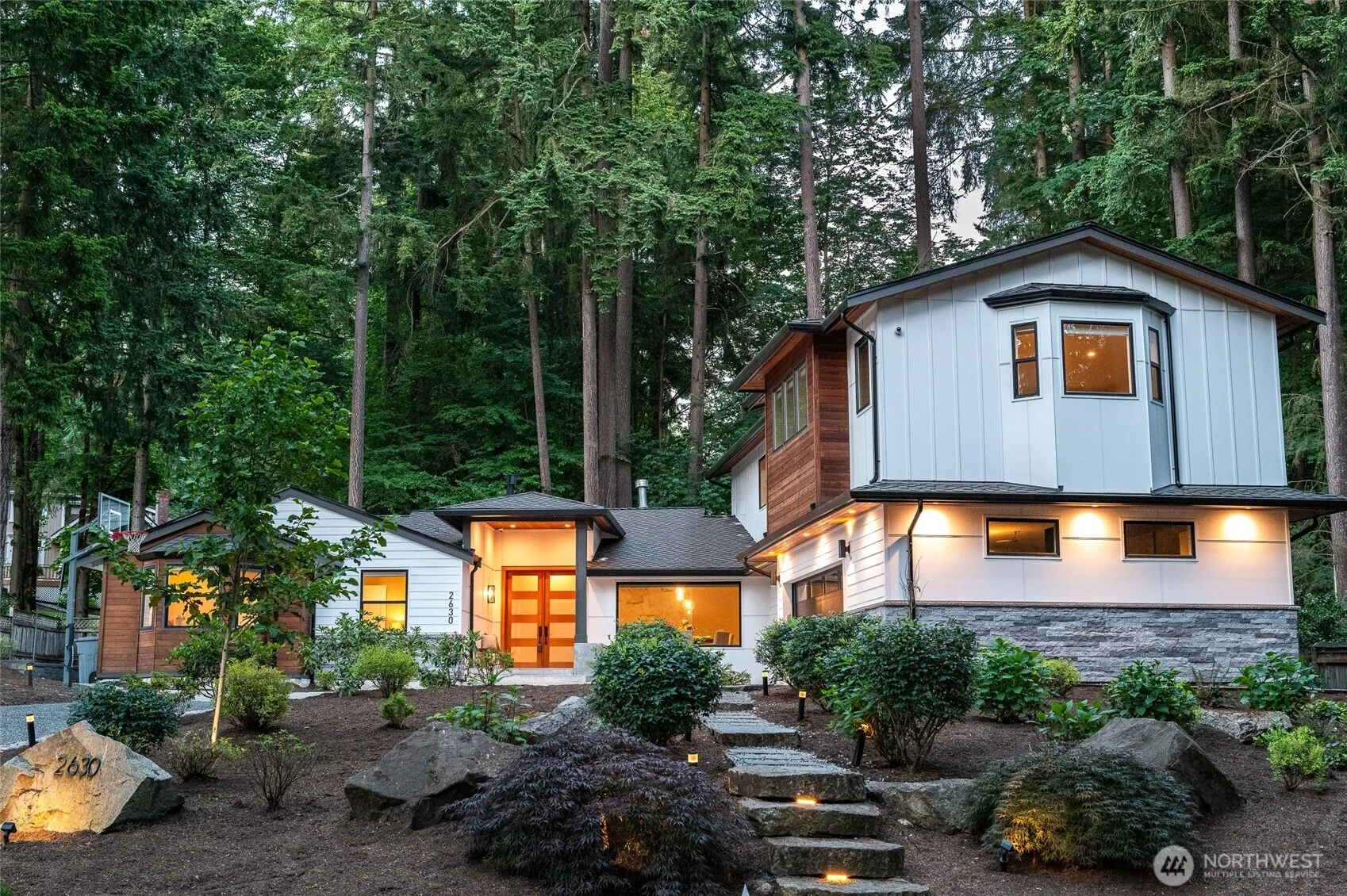 Property photo for 2630 131st Place Ne, Bellevue