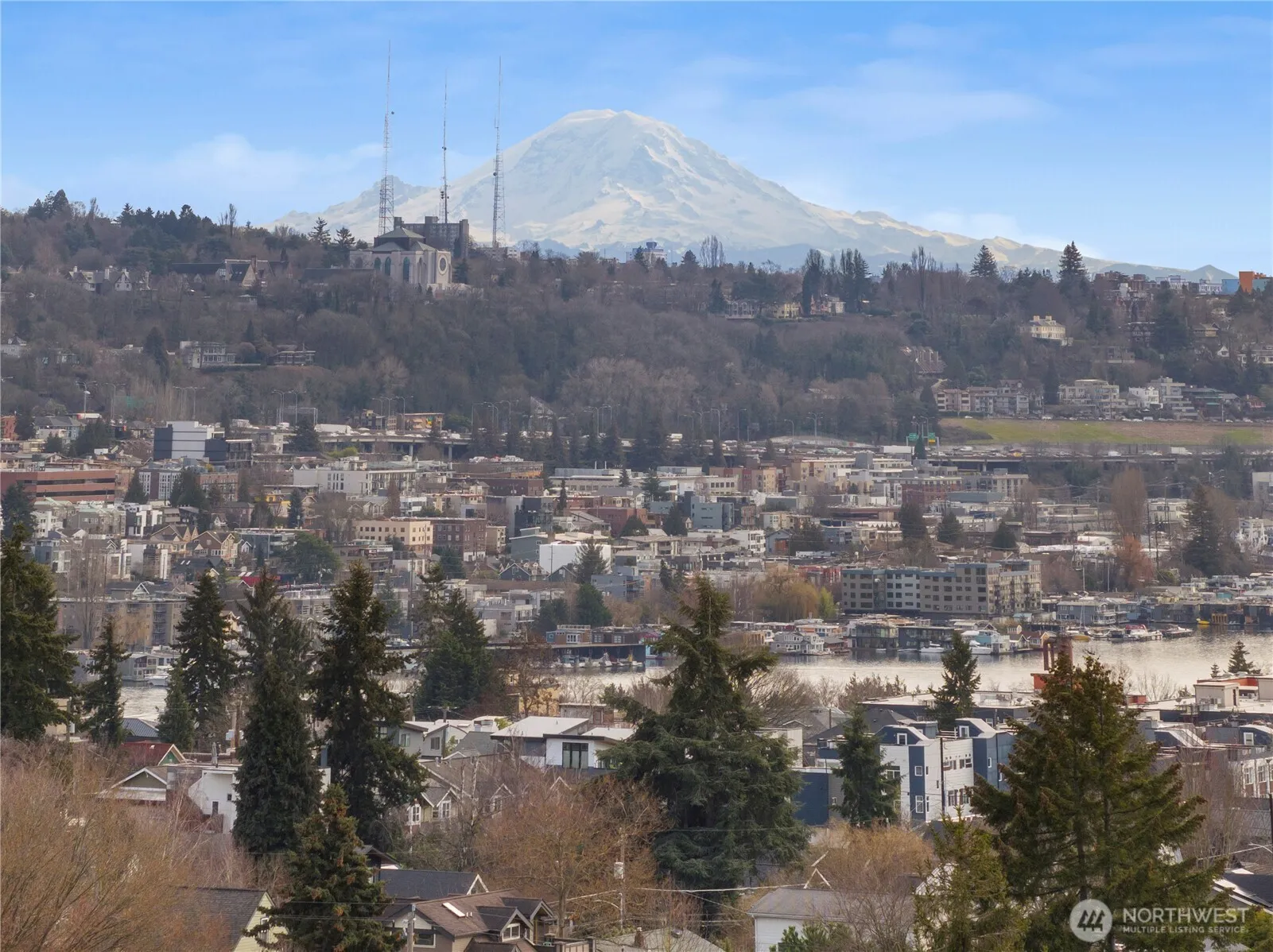 Property photo for 3851 Woodlawn Avenue N, Seattle photo 3