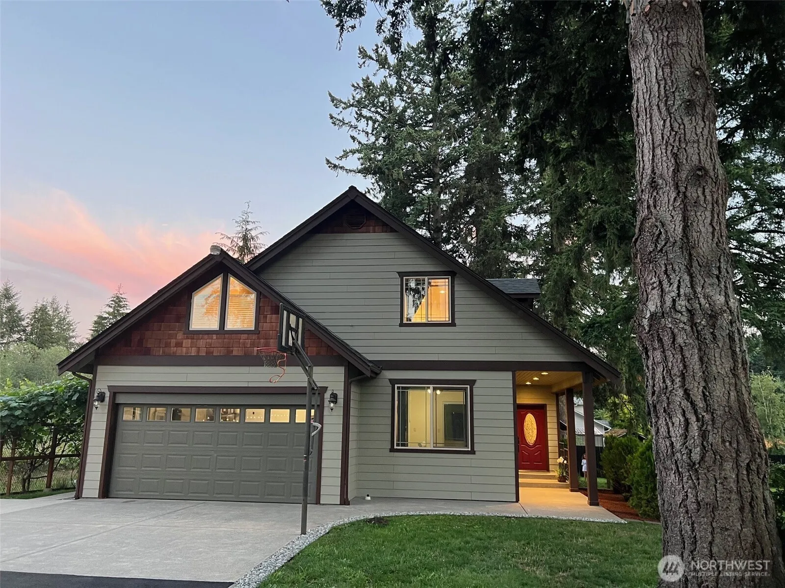 Property photo for 11026 Avondale Road Ne, Redmond