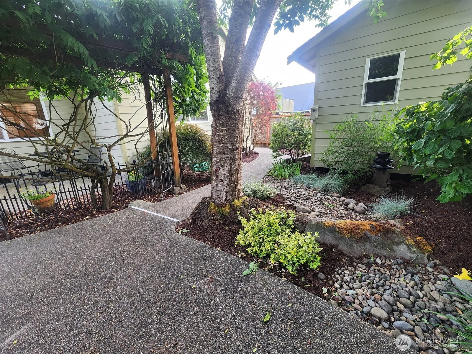 Property photo for 8318 55th Avenue Se, Olympia photo 3