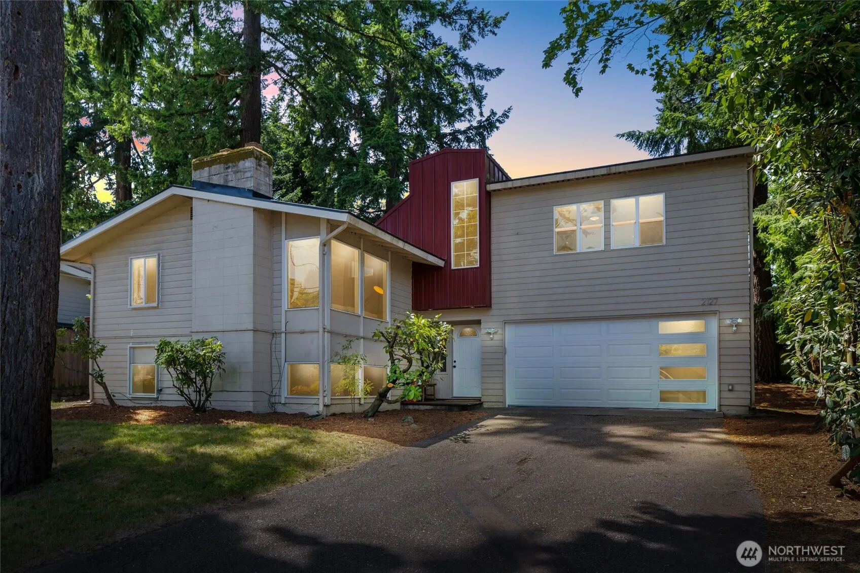 Property photo for 2127 170th Avenue Ne, Bellevue