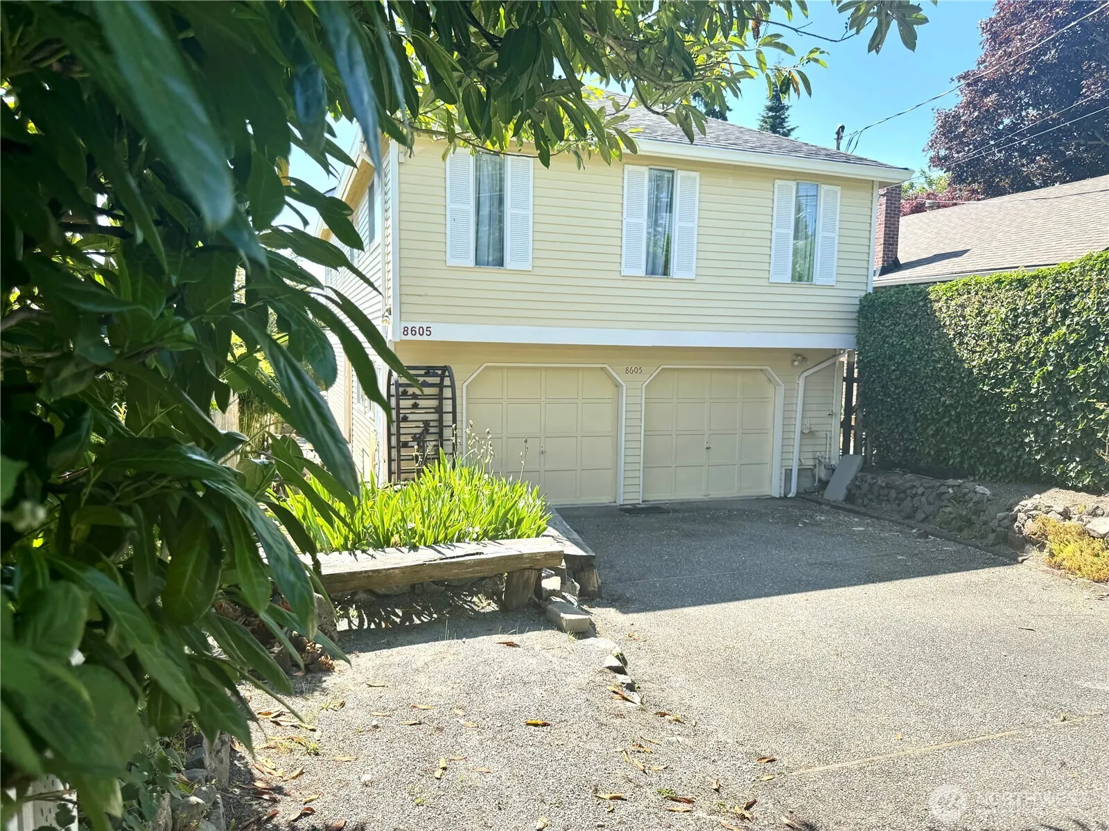 Property photo for 8605 Meridian Avenue N, Seattle