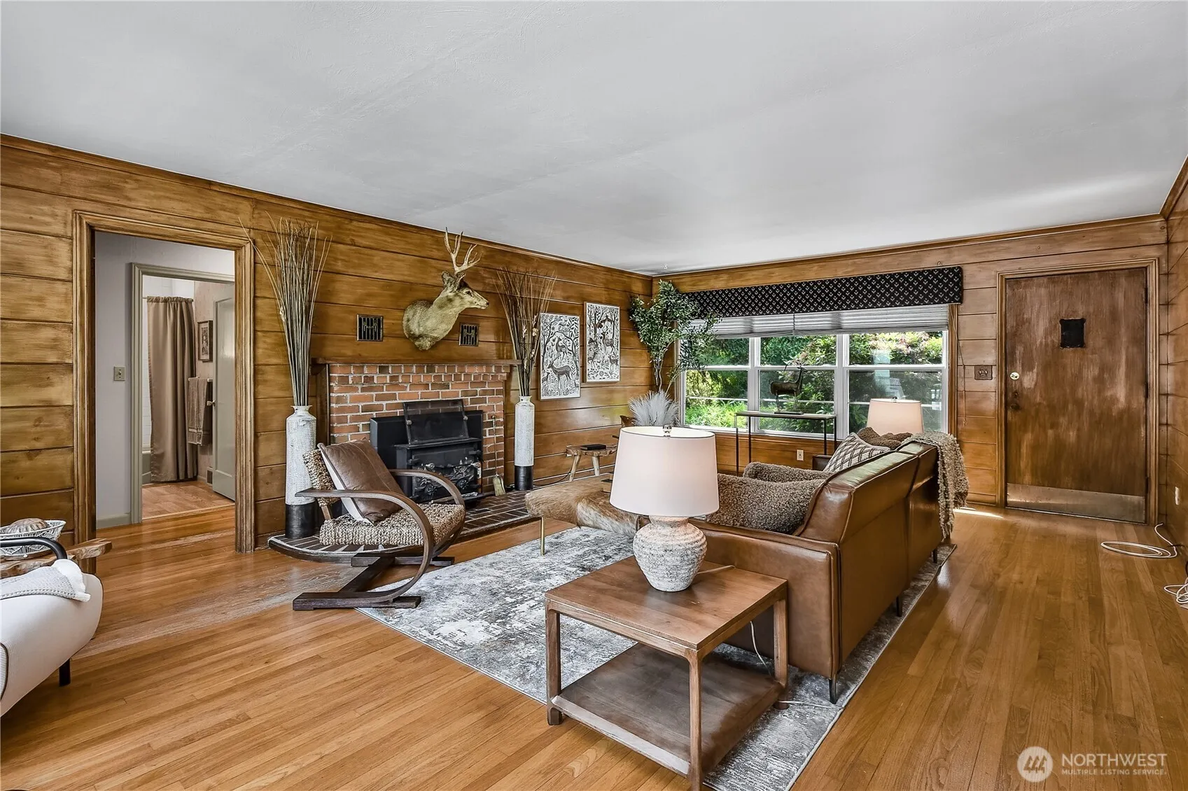 Property photo for 9206 49th Avenue Ne, Seattle photo 4