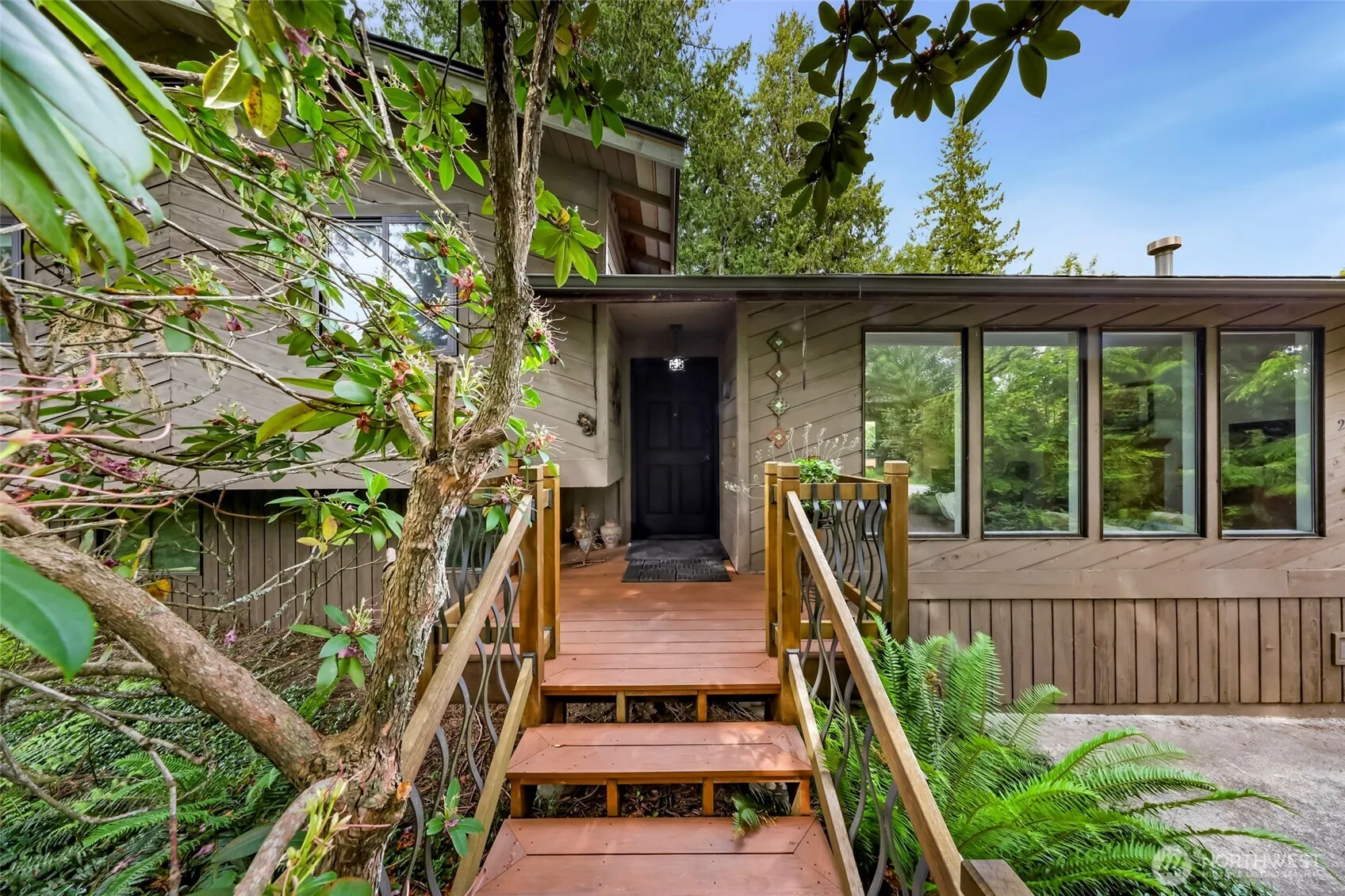 Property photo for 2385 Forest View Drive, Bellingham photo 2