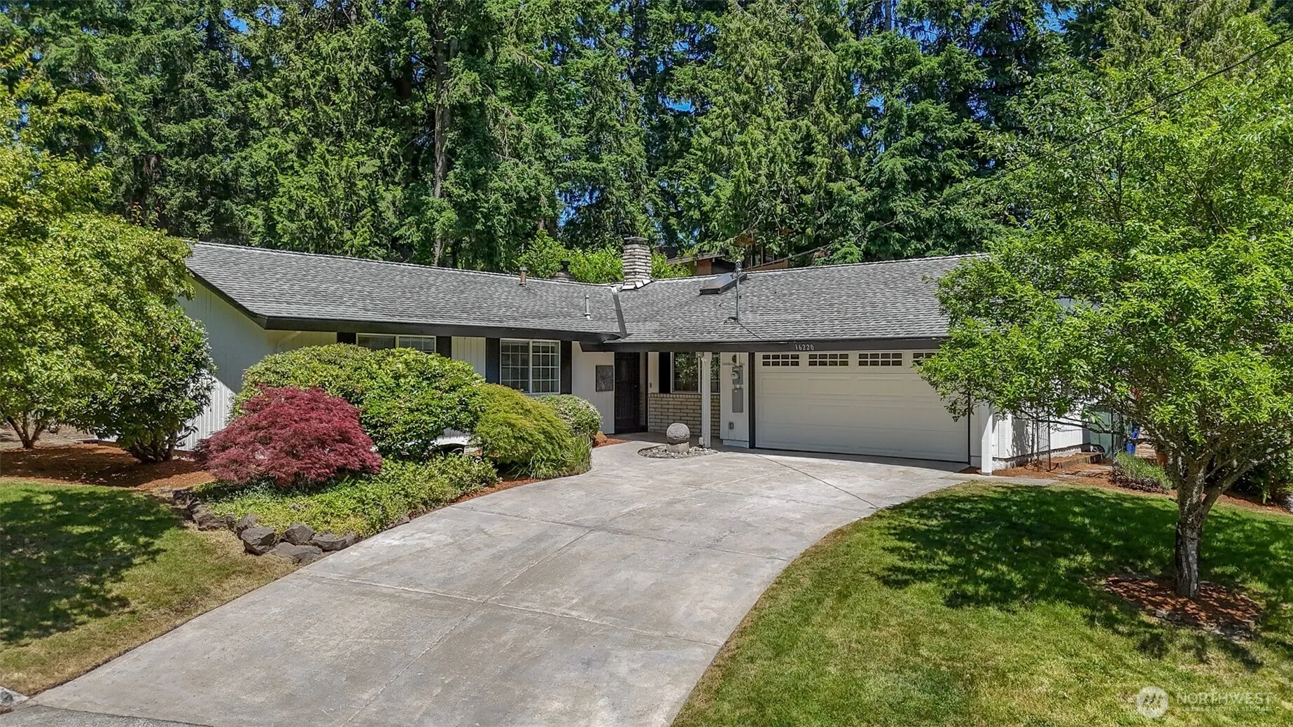 Property photo for 16220 Se 31st Street, Bellevue