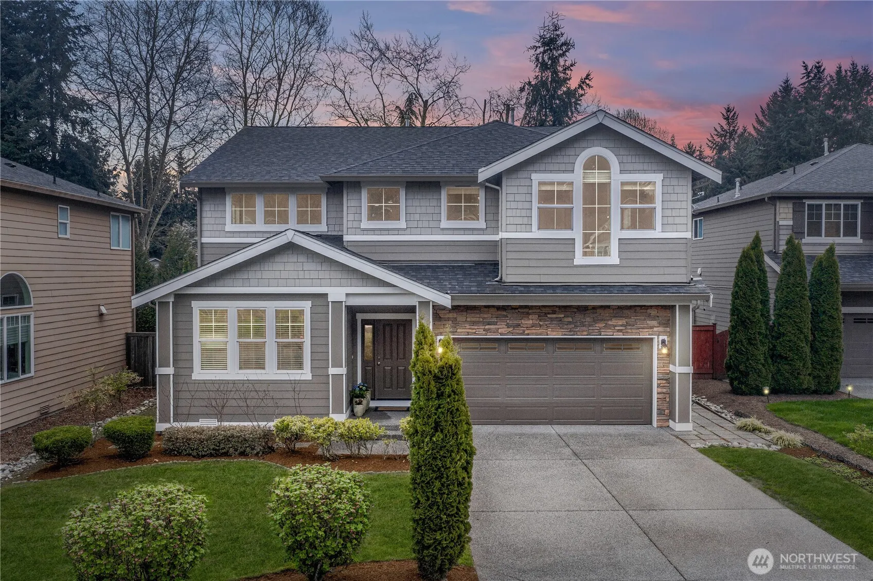 Property photo for 13020 Ne 112th Avenue, Kirkland