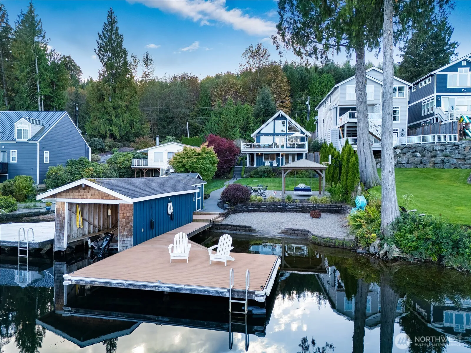 Property photo for 2225 Sw Lake Roesiger Road, Snohomish photo 2