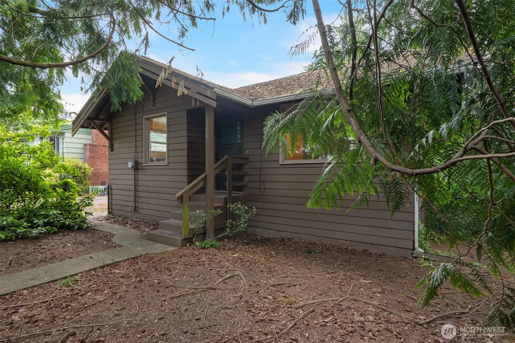 Property photo for 11716 16th Avenue Ne, Seattle