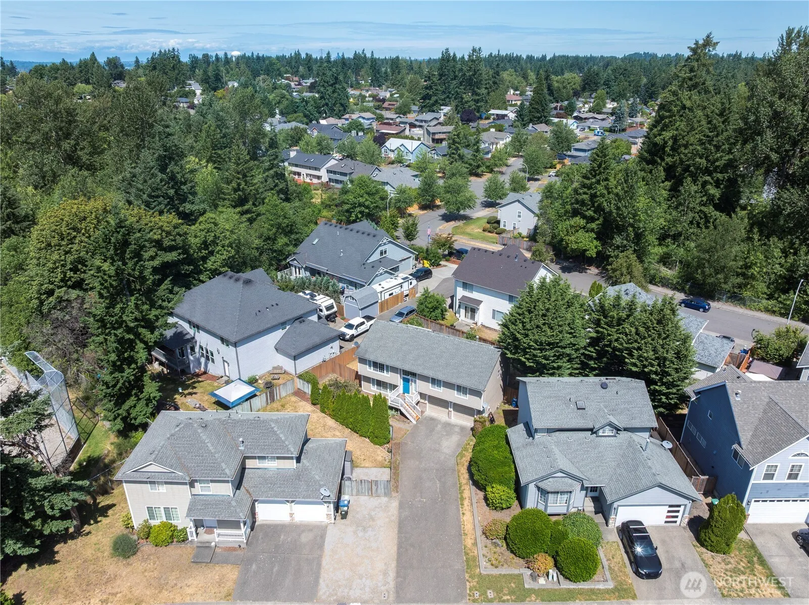 Property photo for 861 Bremerton Avenue Ne, Renton photo 3