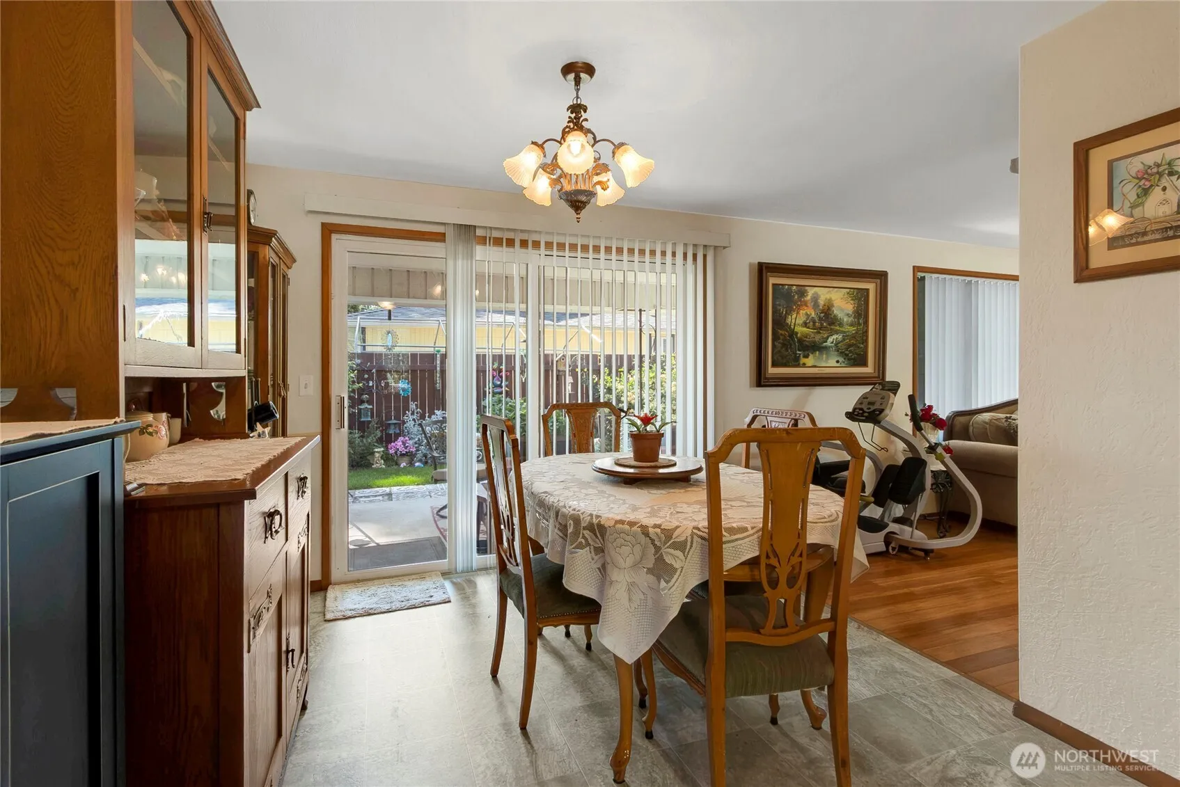 Property photo for 5722 44th Avenue E, Tacoma photo 5