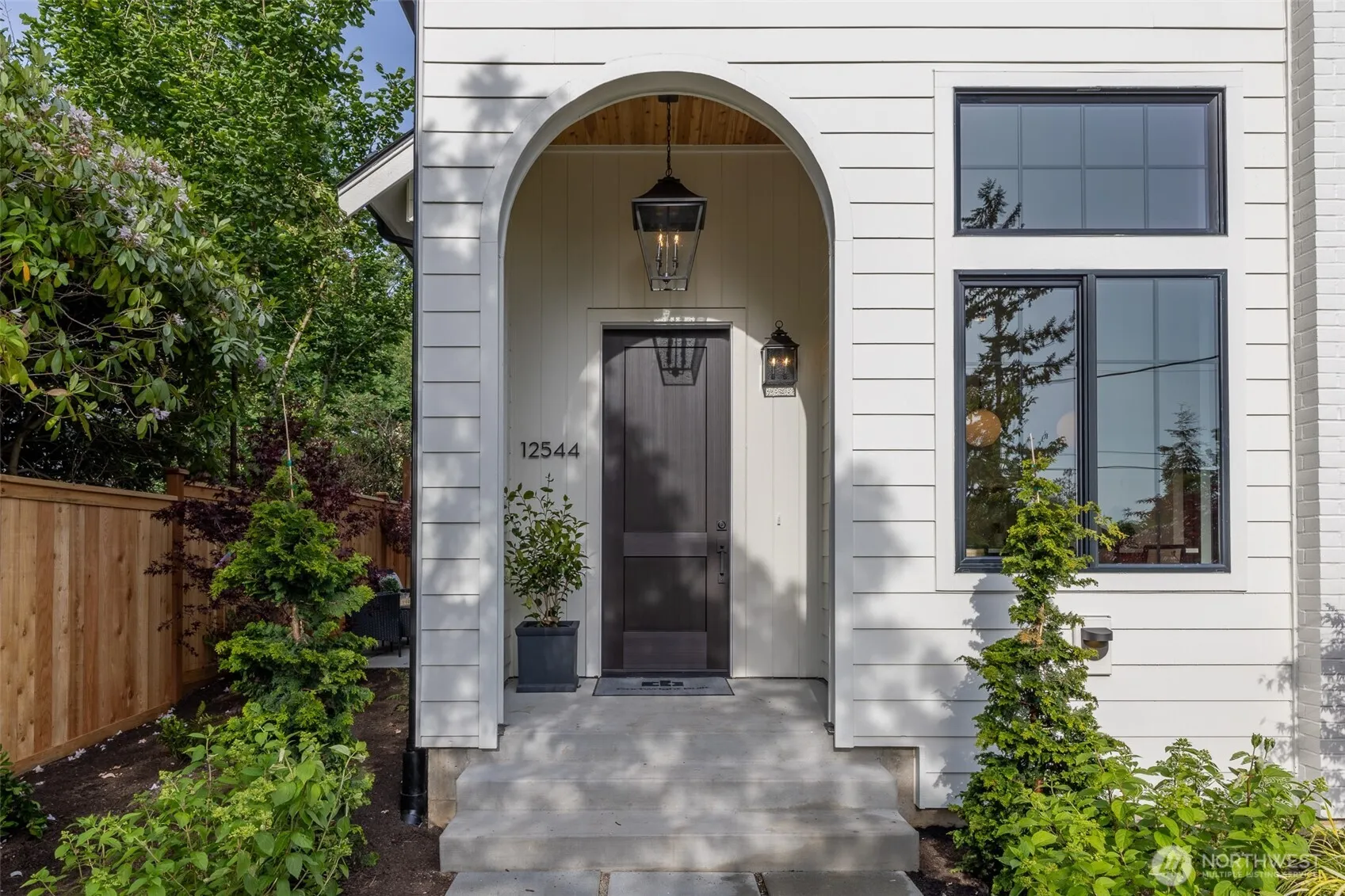 Property photo for 12544 2nd Avenue Nw, Seattle photo 2