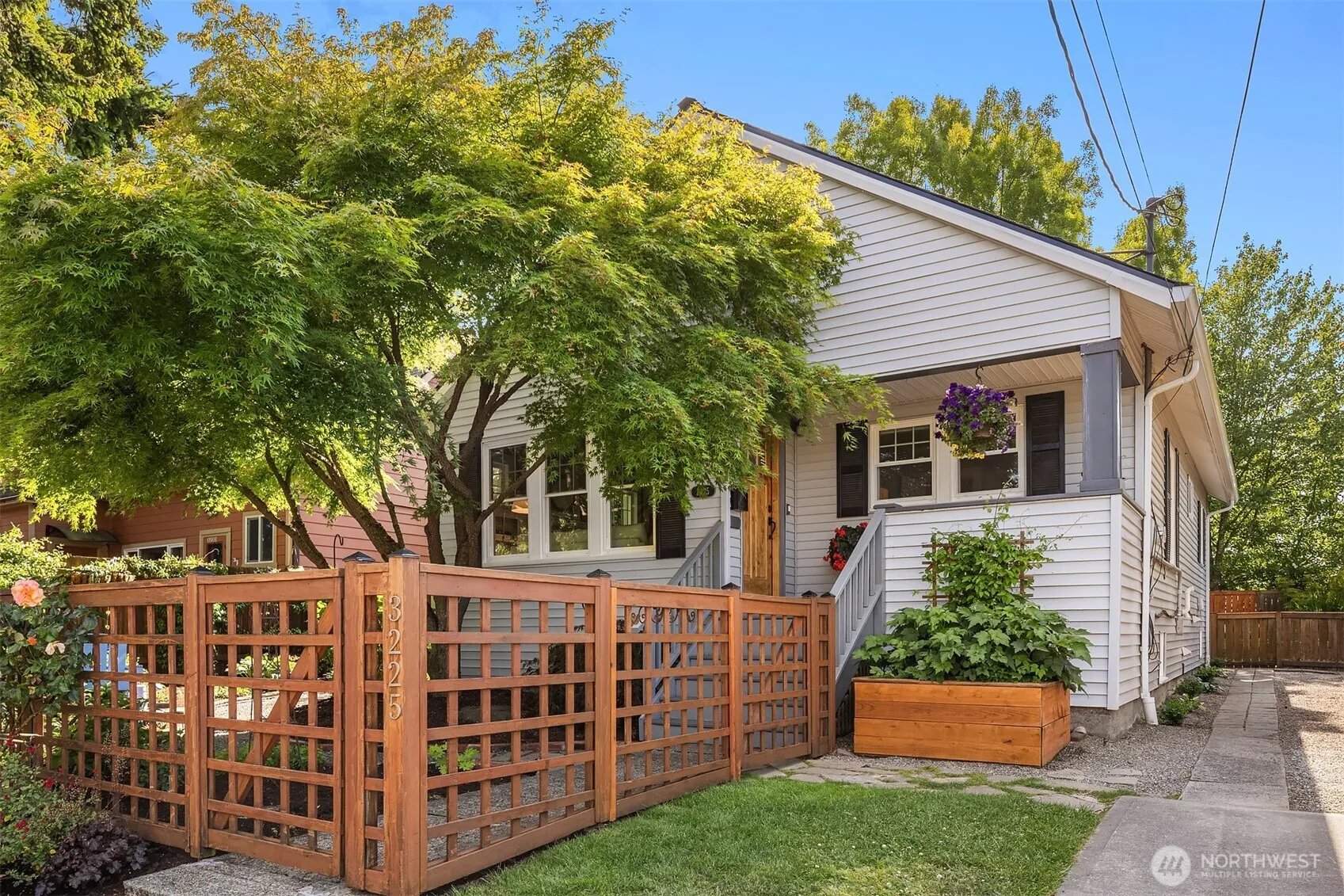Property photo for 3225 Walnut Avenue Sw, Seattle