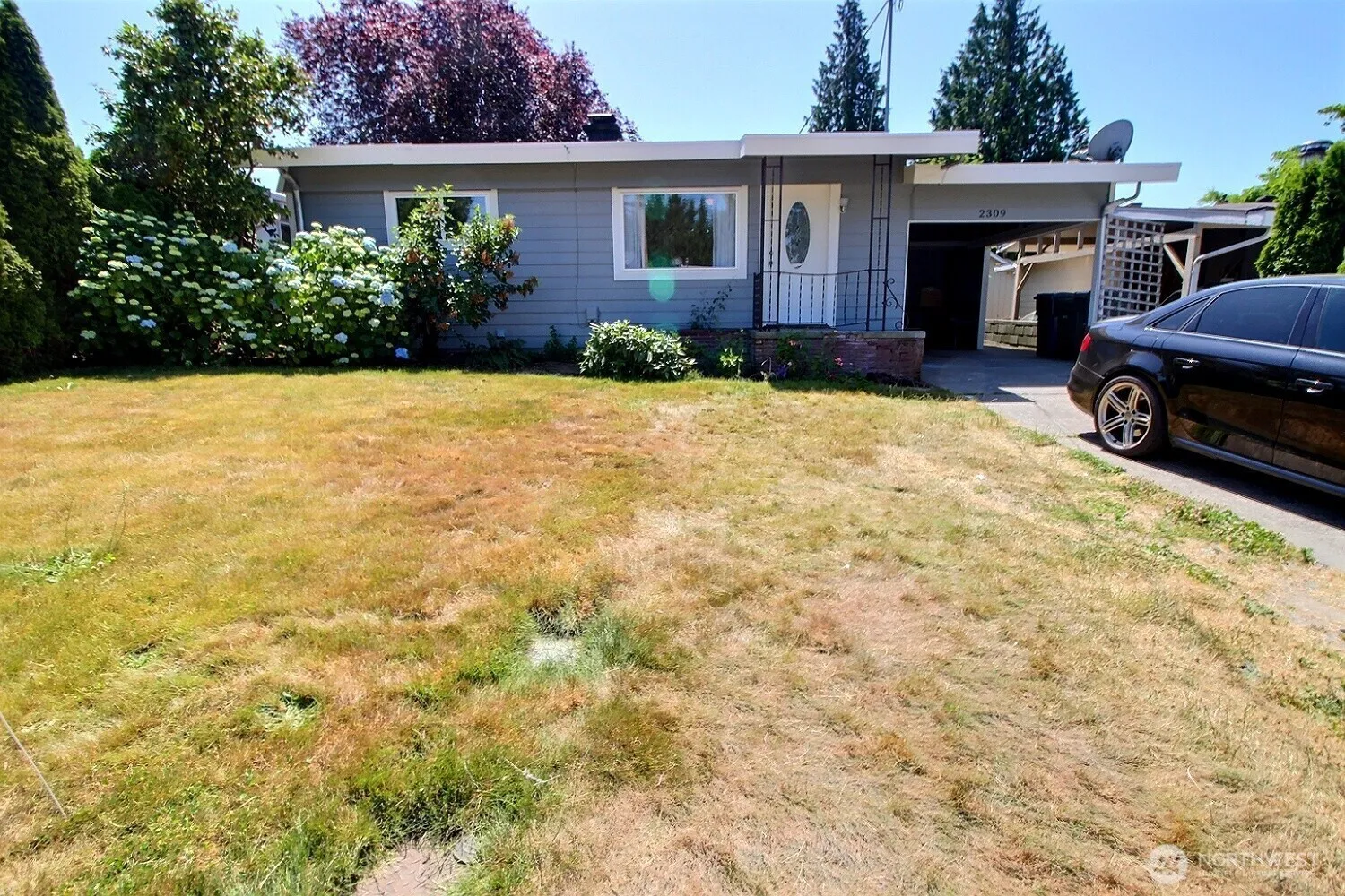 Property photo for 2309 Ne 9th Place, Renton
