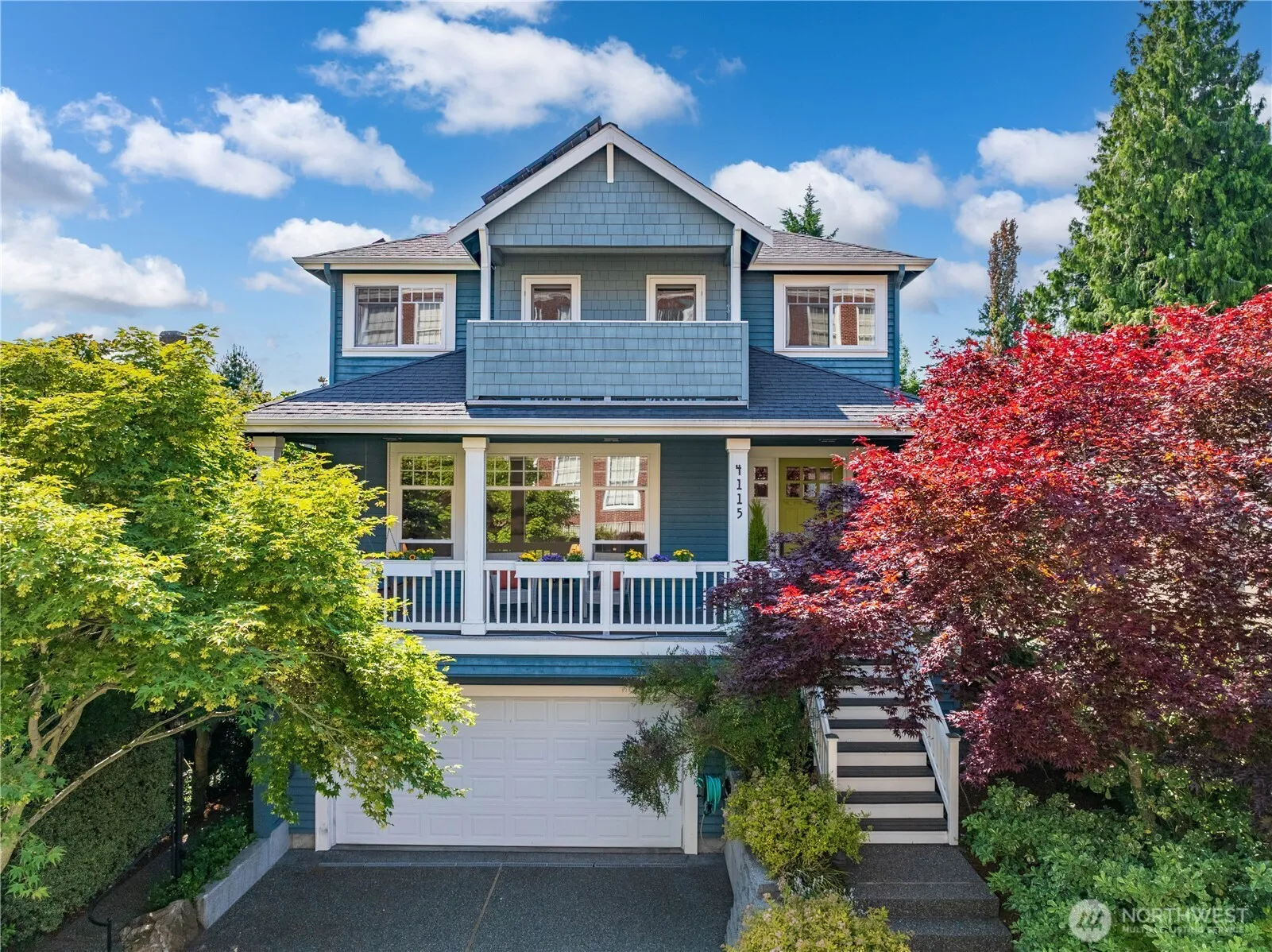 Property photo for 4115 Woodlawn Avenue N, Seattle