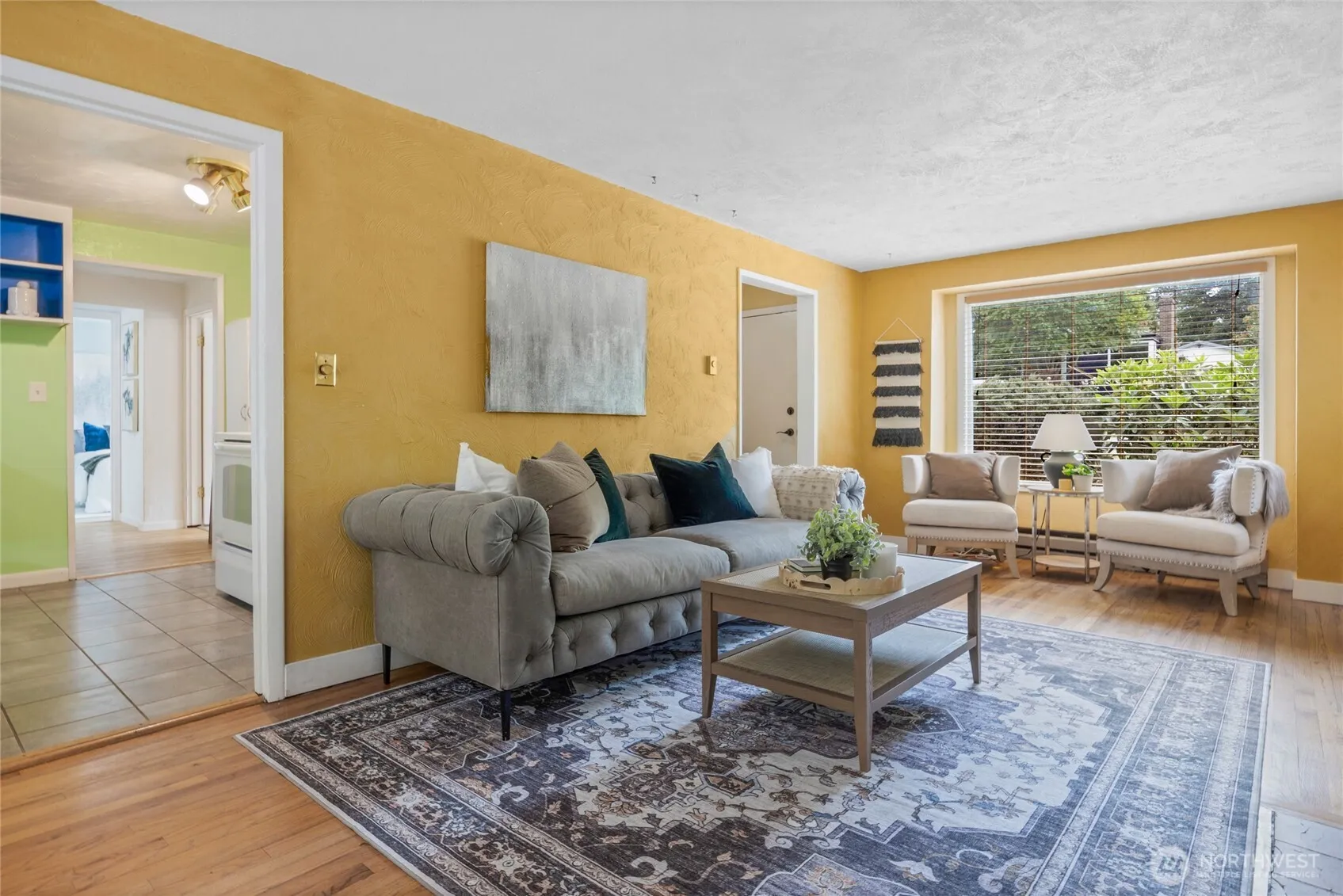 Property photo for 13743 36th Avenue Ne, Seattle photo 4