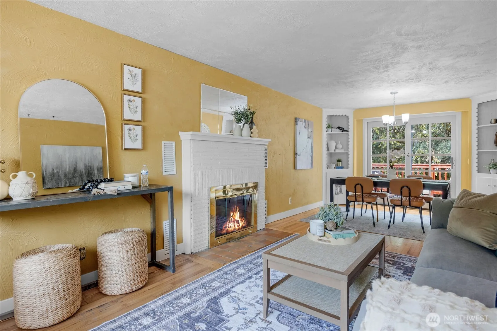 Property photo for 13743 36th Avenue Ne, Seattle photo 3
