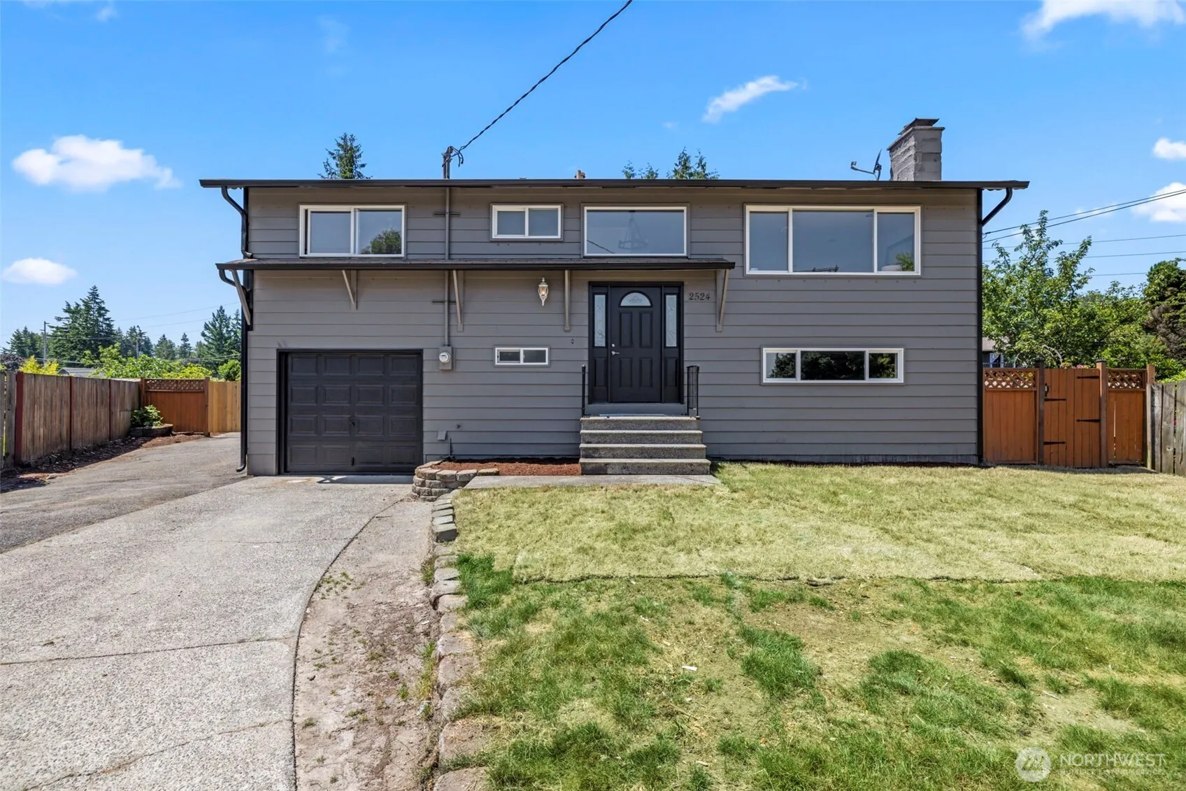 Property photo for 2524 Se Edmonds Court, Renton