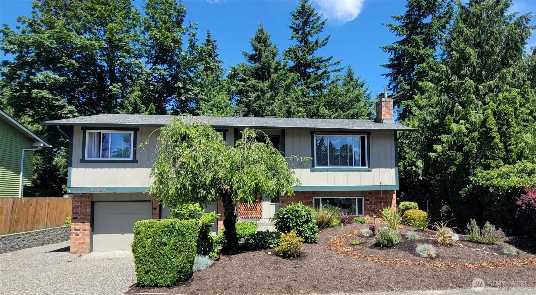 Property photo for 15624 129th Place Se, Renton photo 2