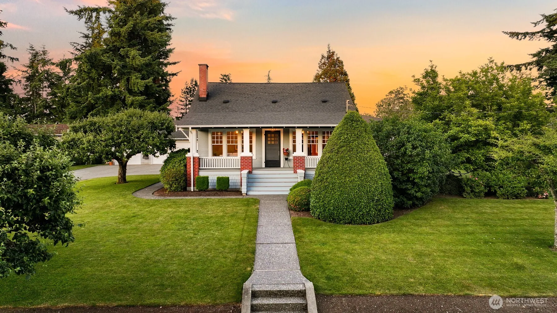 Property photo for 1800 Dakin Street, Bellingham