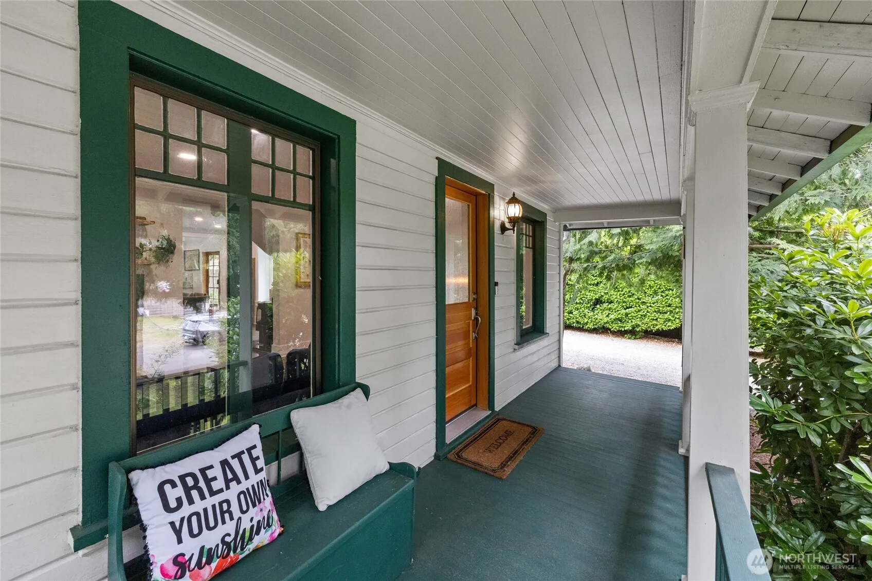 Property photo for 8213 S Fawcett Avenue, Tacoma photo 2