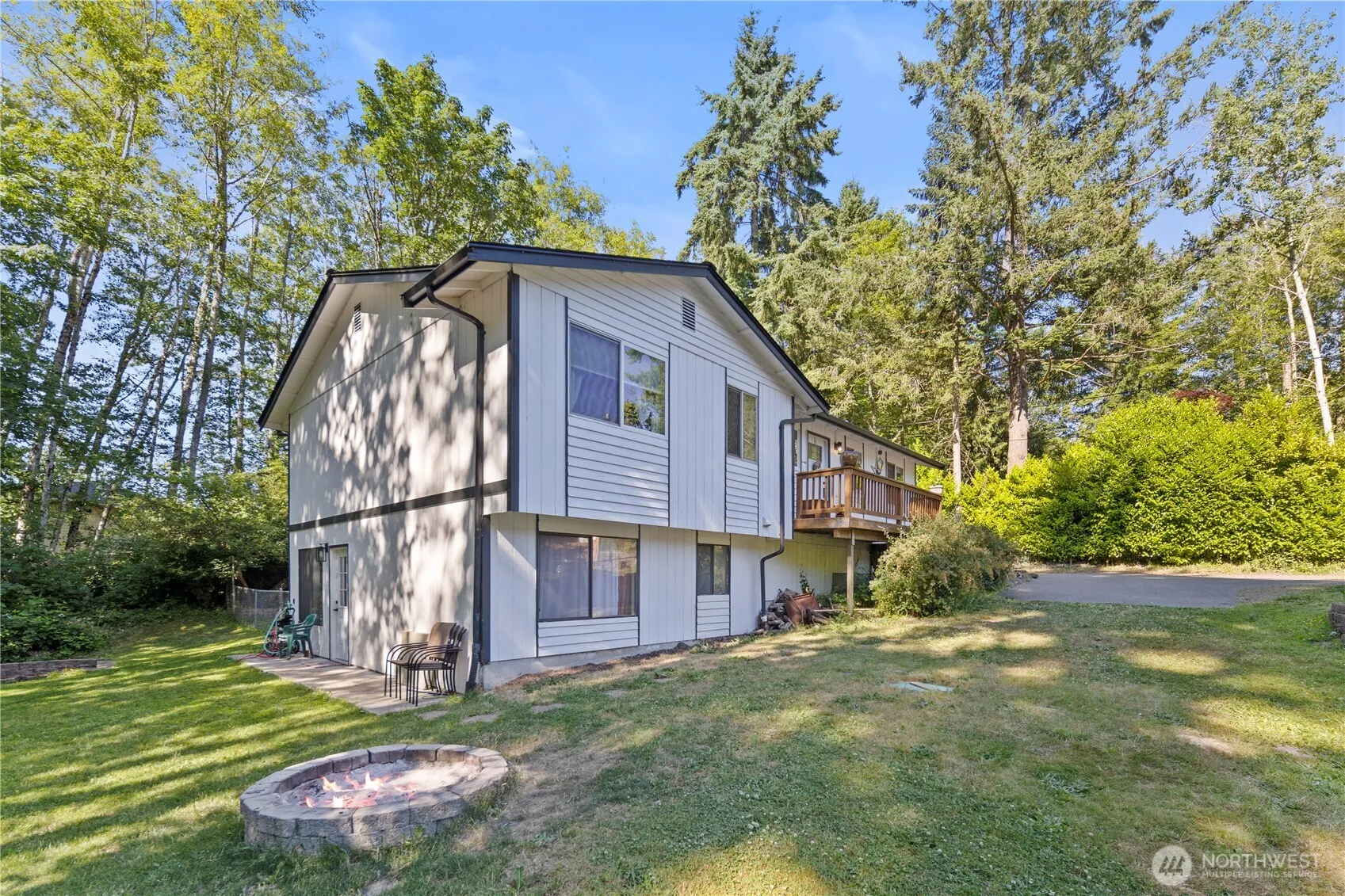 Property photo for 1216 Ne Vena Avenue, Bremerton photo 5