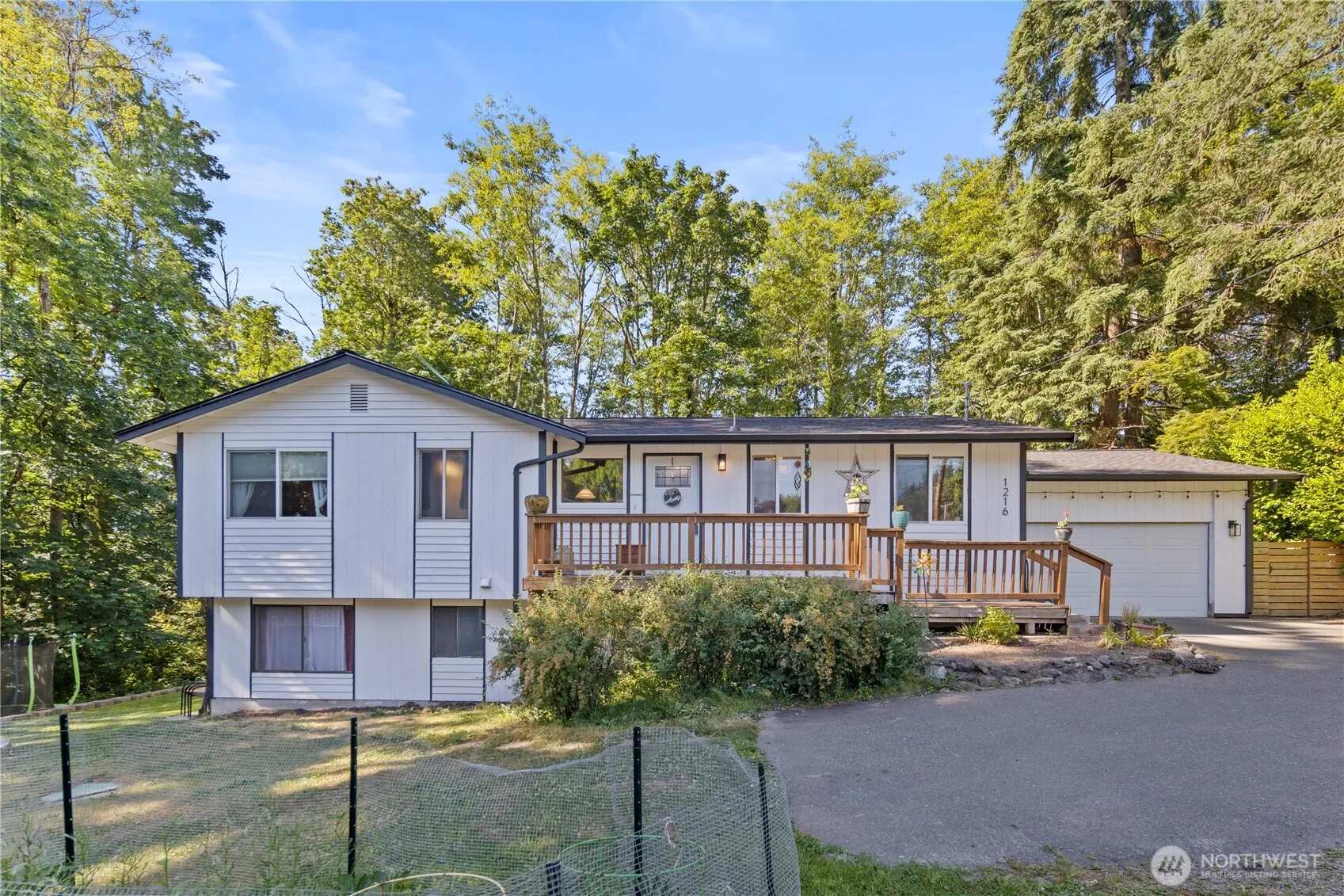 Property photo for 1216 Ne Vena Avenue, Bremerton photo 4
